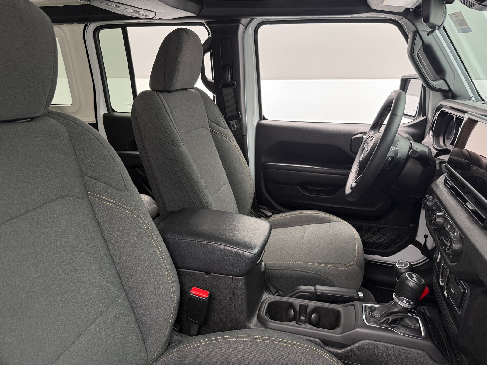 Thumbnail: 2025 Jeep Wrangler - 2