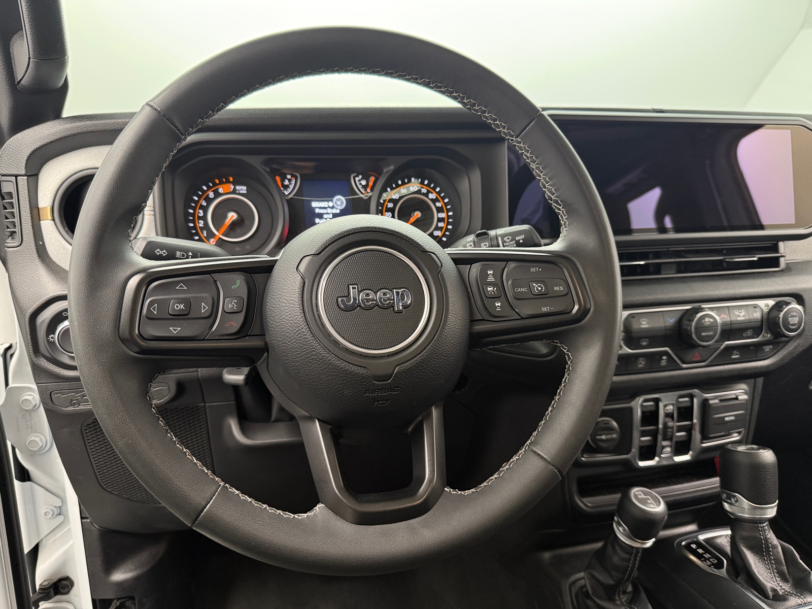 Thumbnail: 2025 Jeep Wrangler - 5