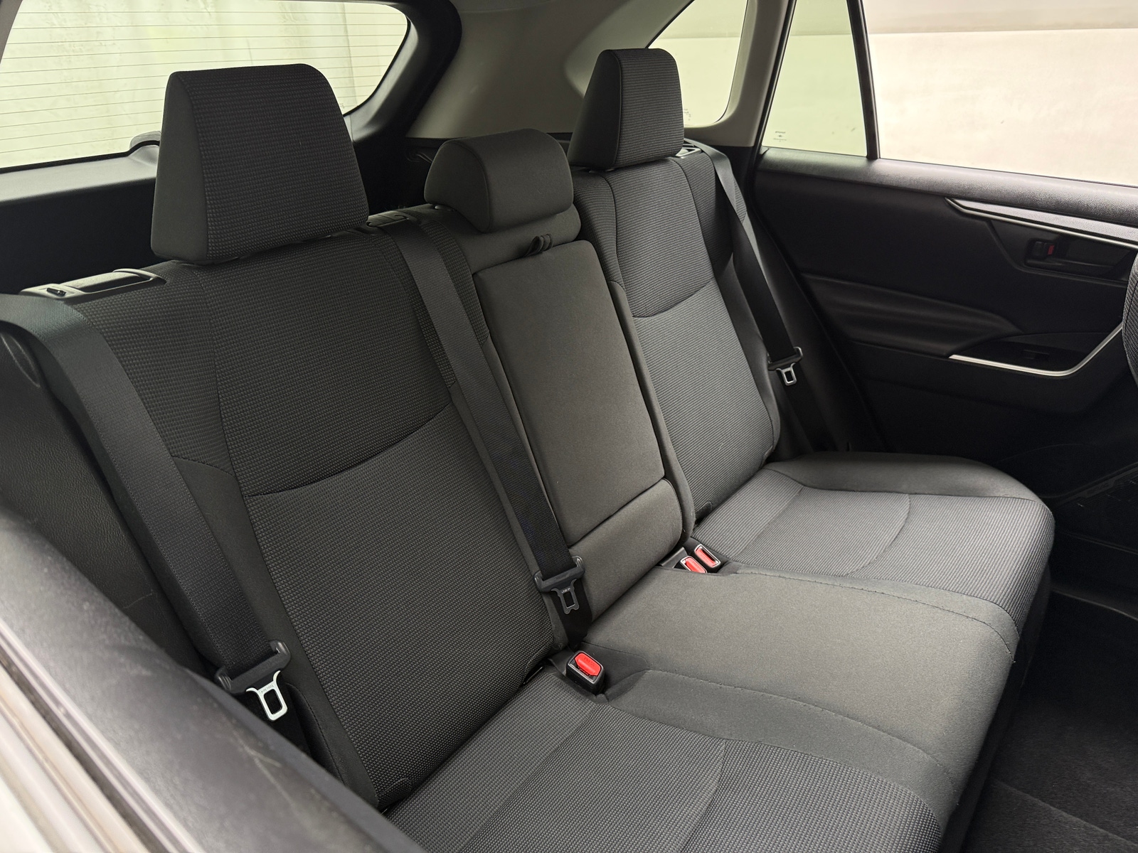 Thumbnail: 2020 Toyota RAV4 - 6