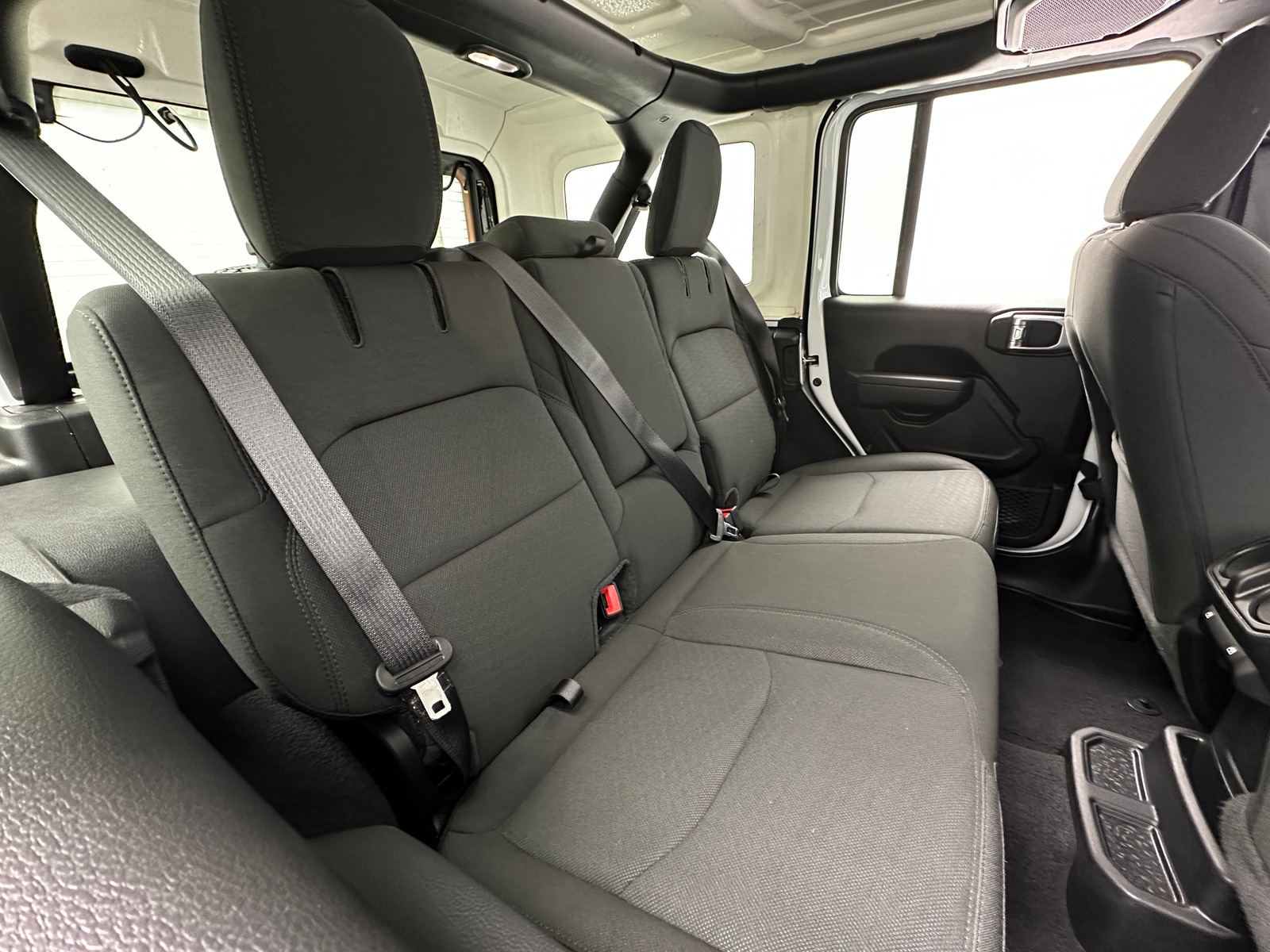 Thumbnail: 2023 Jeep Wrangler - 6