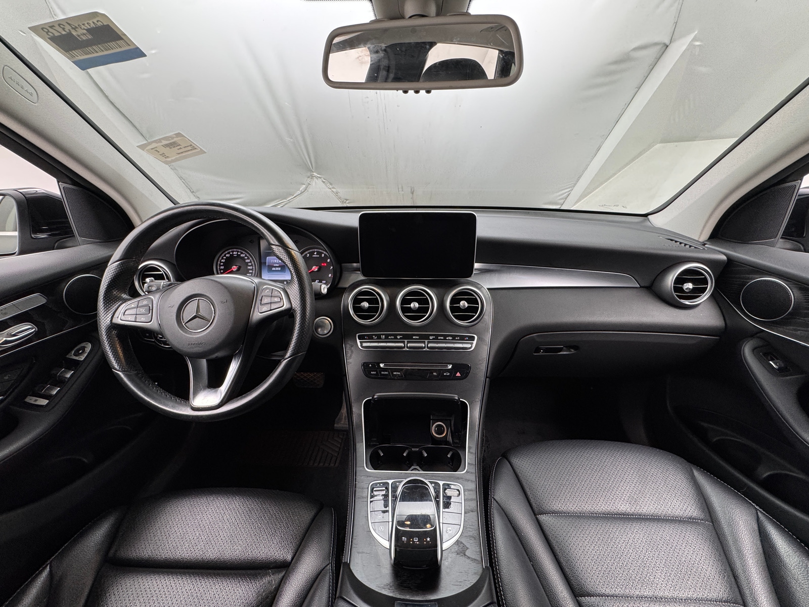 Thumbnail: 2016 Mercedes-Benz GLC - 2