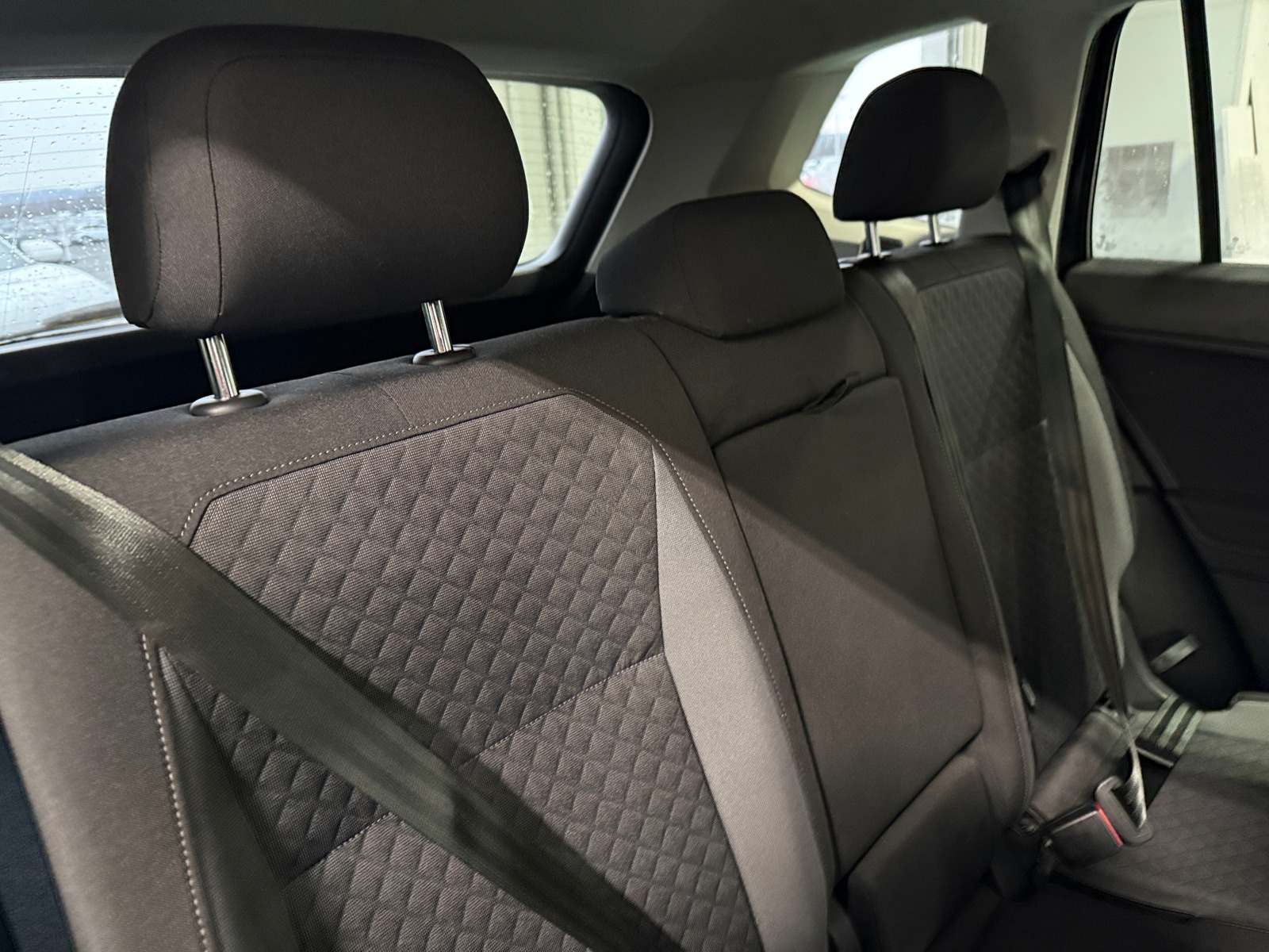 Thumbnail: 2020 Volkswagen Tiguan - 6