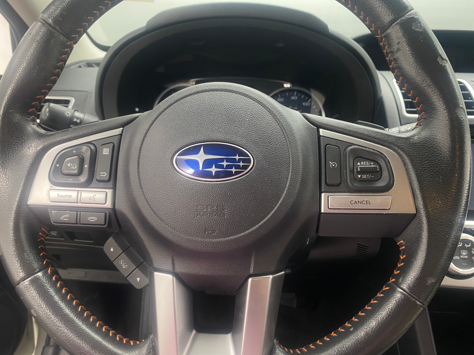 Thumbnail: 2017 Subaru Crosstrek - 4