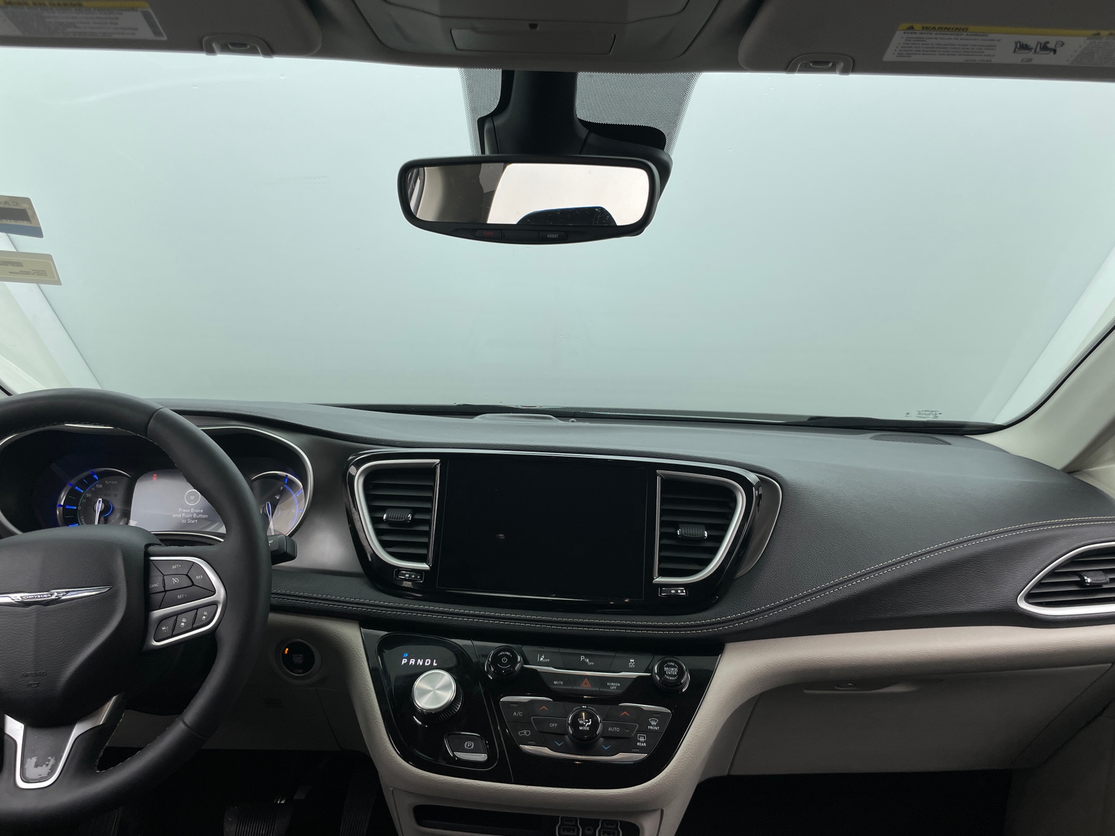 Thumbnail: 2024 Chrysler Pacifica - 2