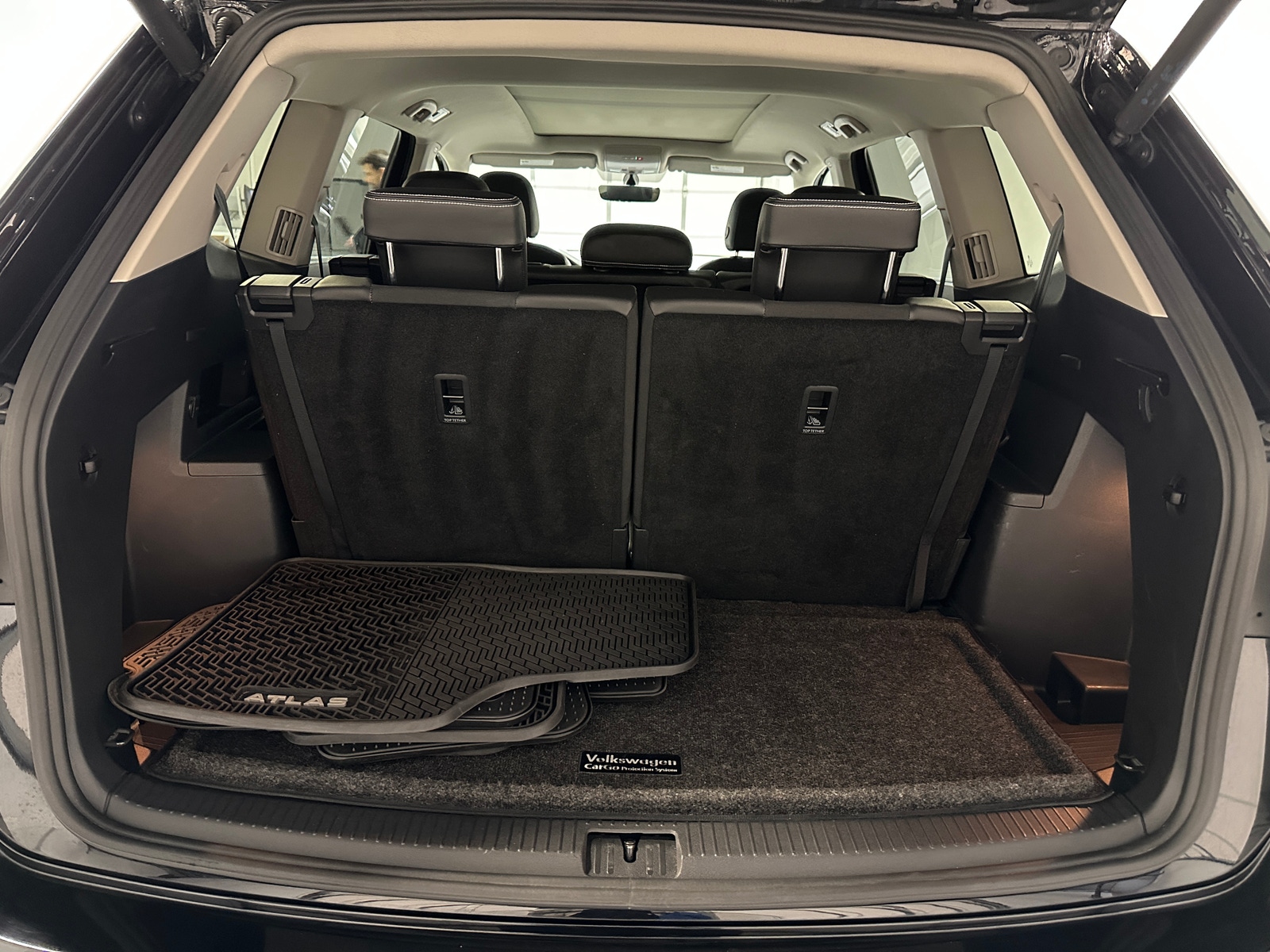 Thumbnail: 2022 Volkswagen Atlas - 6