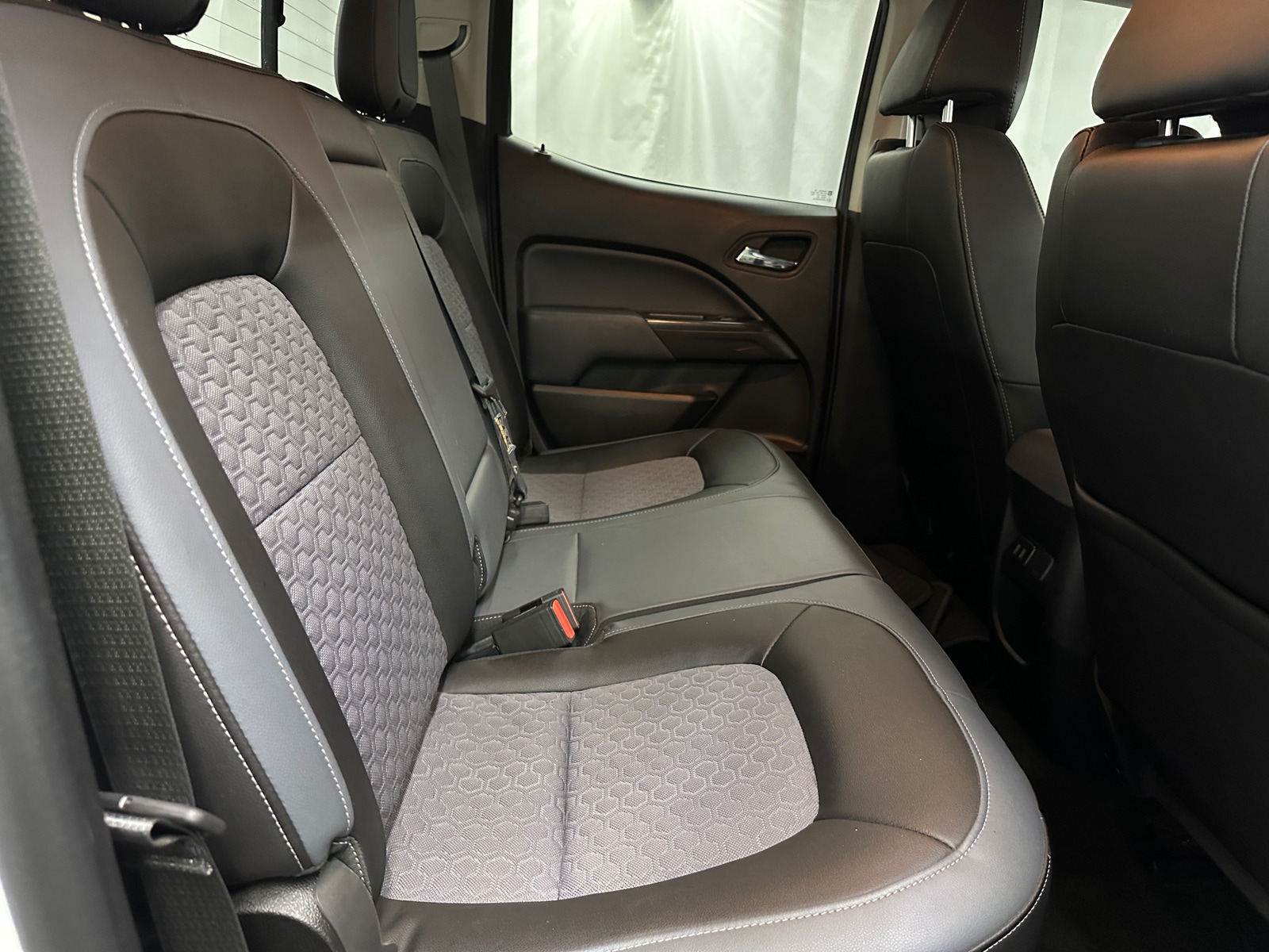 Thumbnail: 2016 Chevrolet Colorado - 6