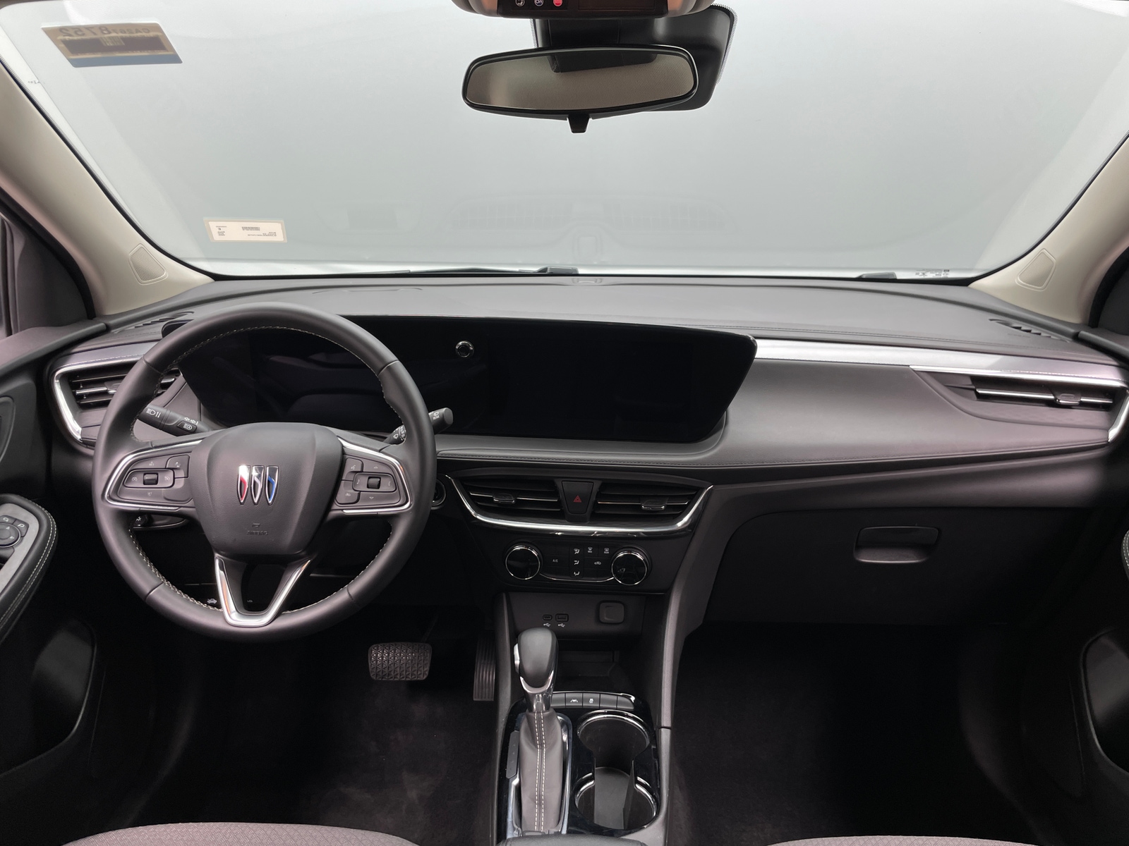 Thumbnail: 2025 Buick Encore GX - 2