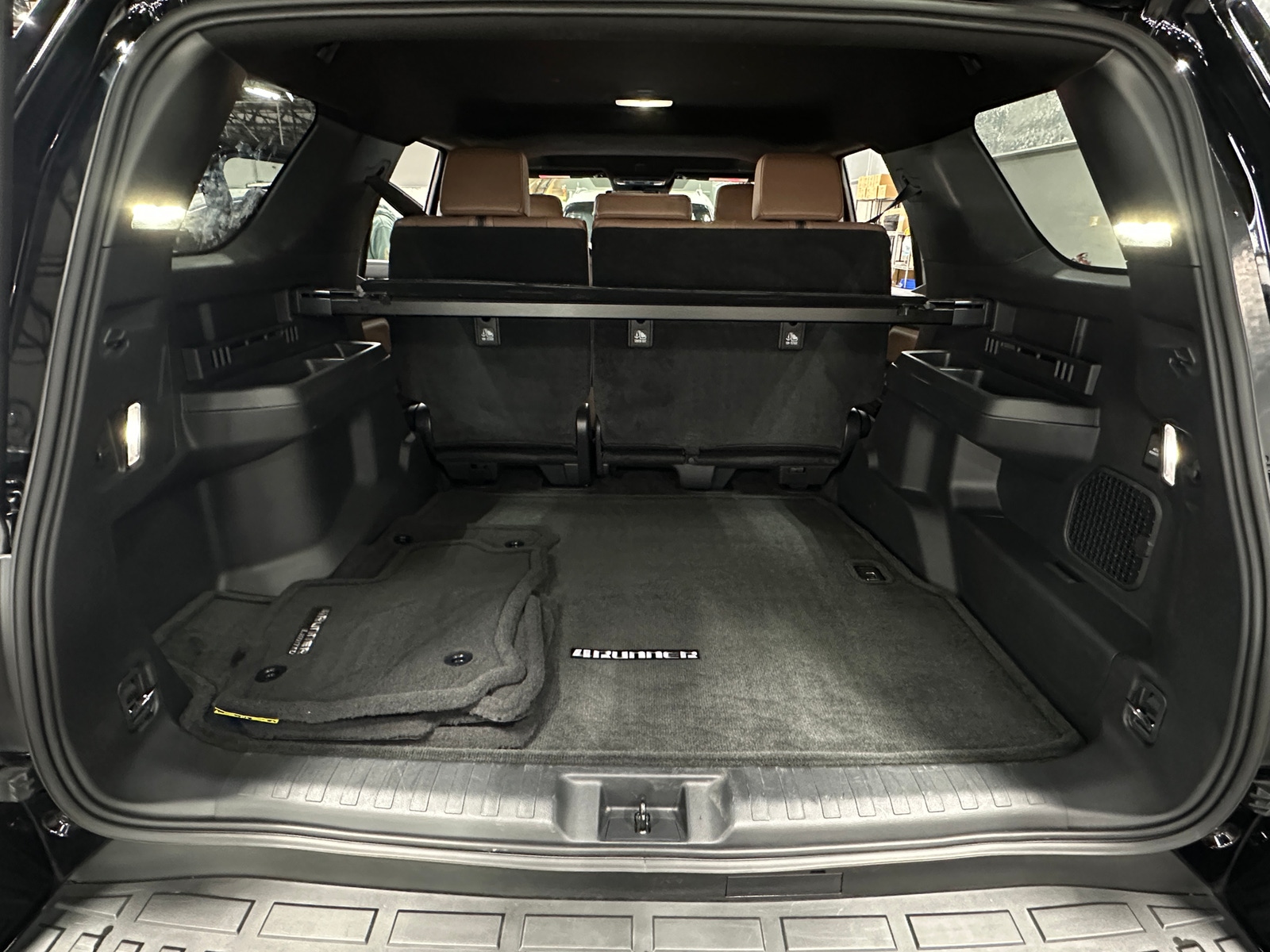 Thumbnail: 2025 Toyota 4Runner - 6