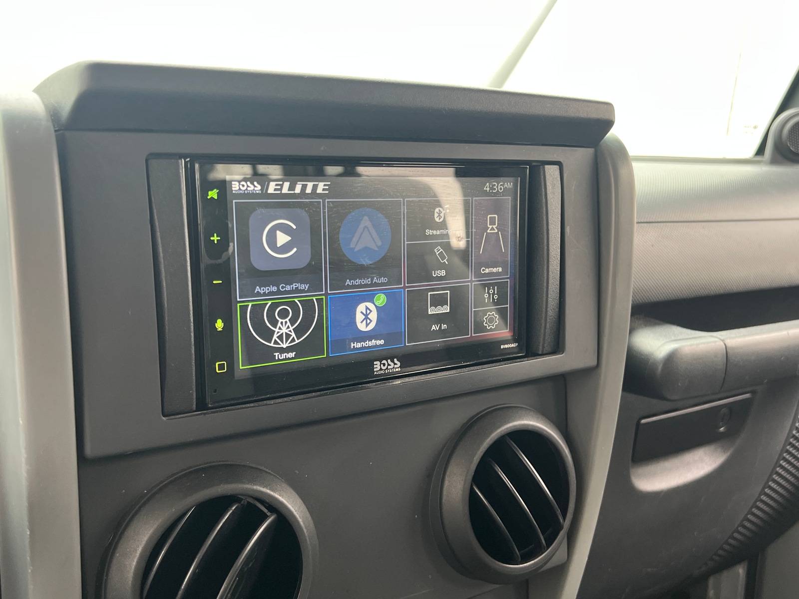 Thumbnail: 2010 Jeep Wrangler - 4