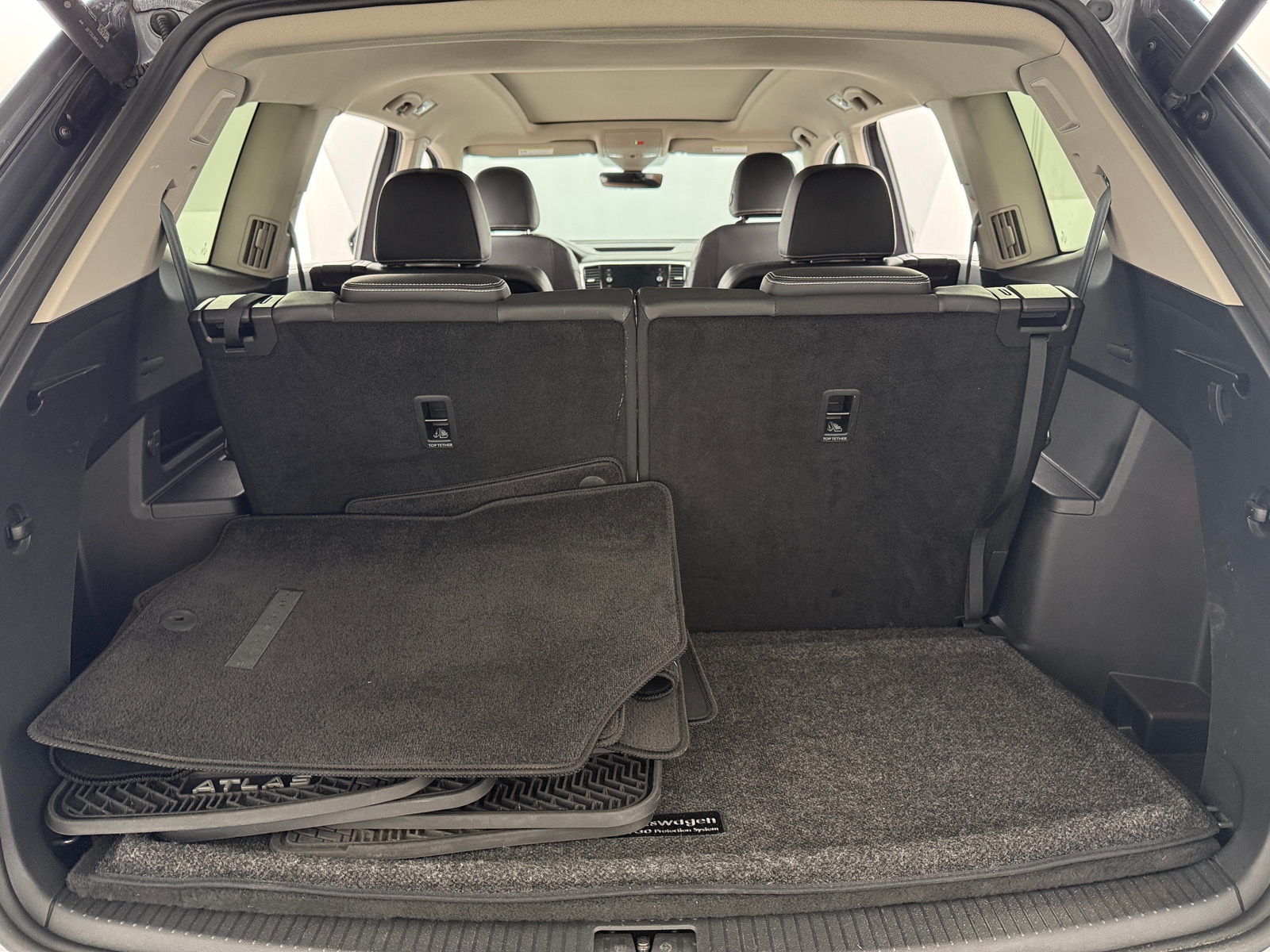 Thumbnail: 2023 Volkswagen Atlas - 6