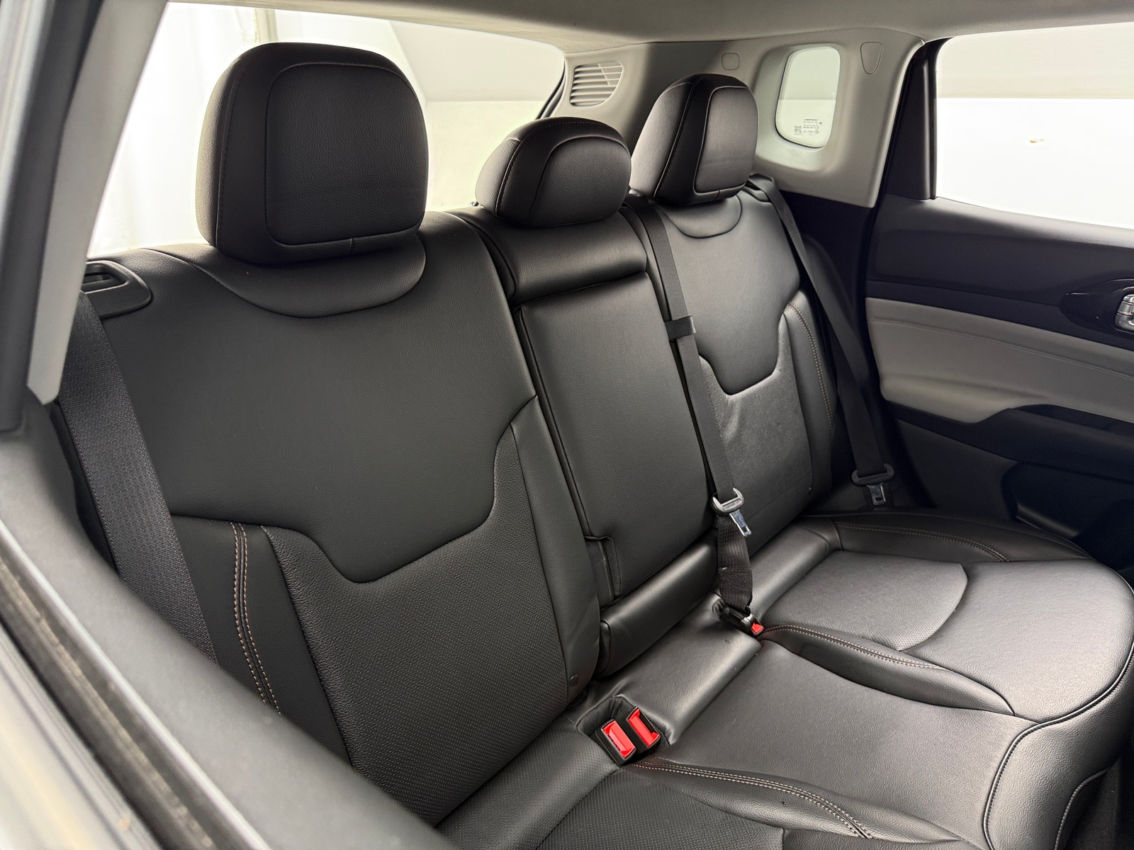 Thumbnail: 2022 Jeep Compass - 5