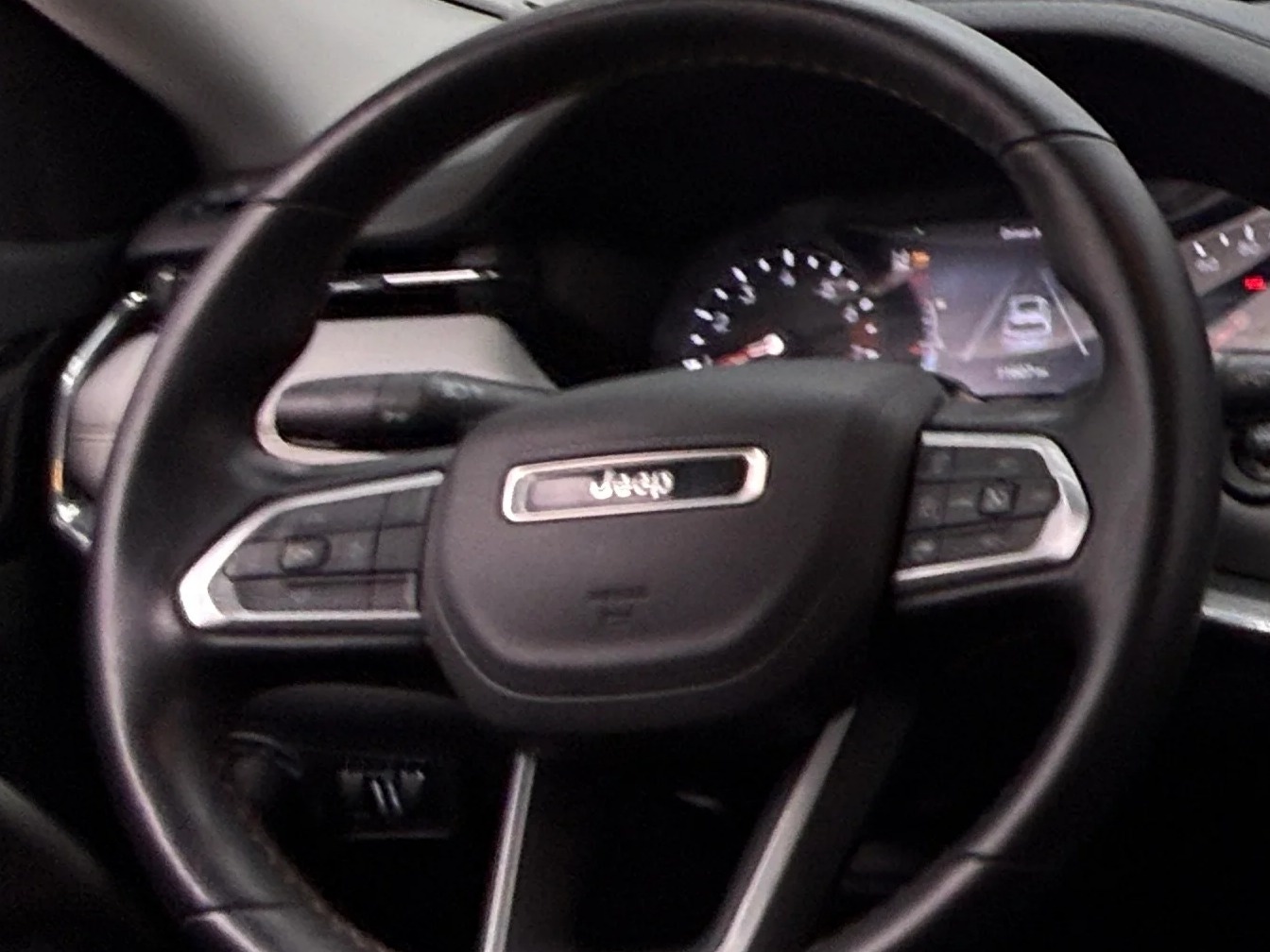 Thumbnail: 2022 Jeep Compass - 4