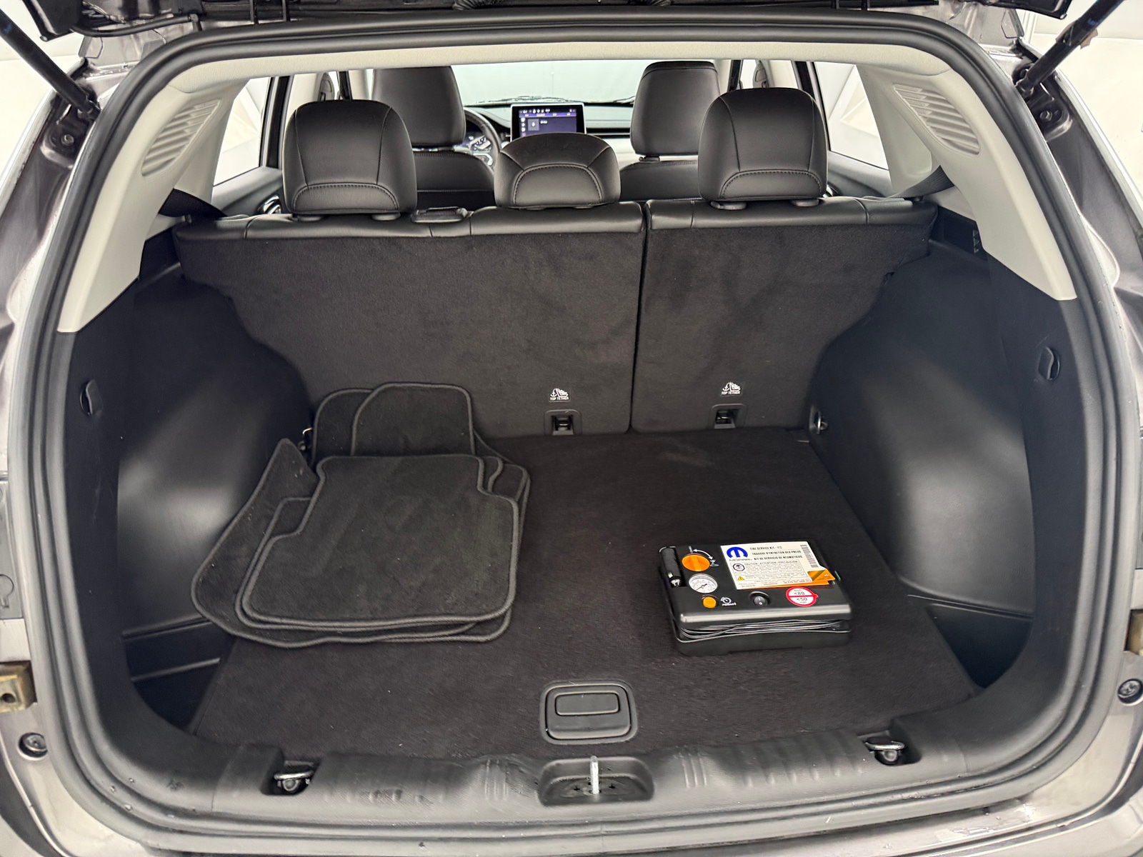 Thumbnail: 2022 Jeep Compass - 6