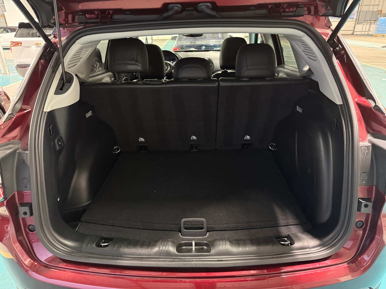 Thumbnail: 2021 Jeep Compass - 7