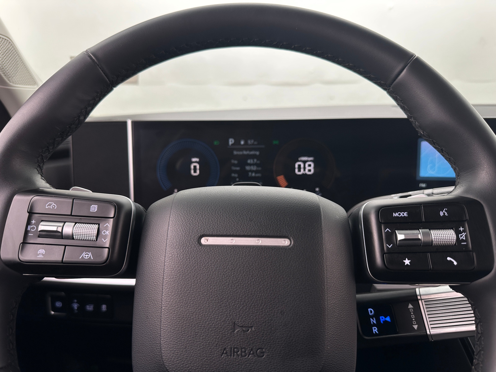 Thumbnail: 2025 Hyundai Santa Fe - 4