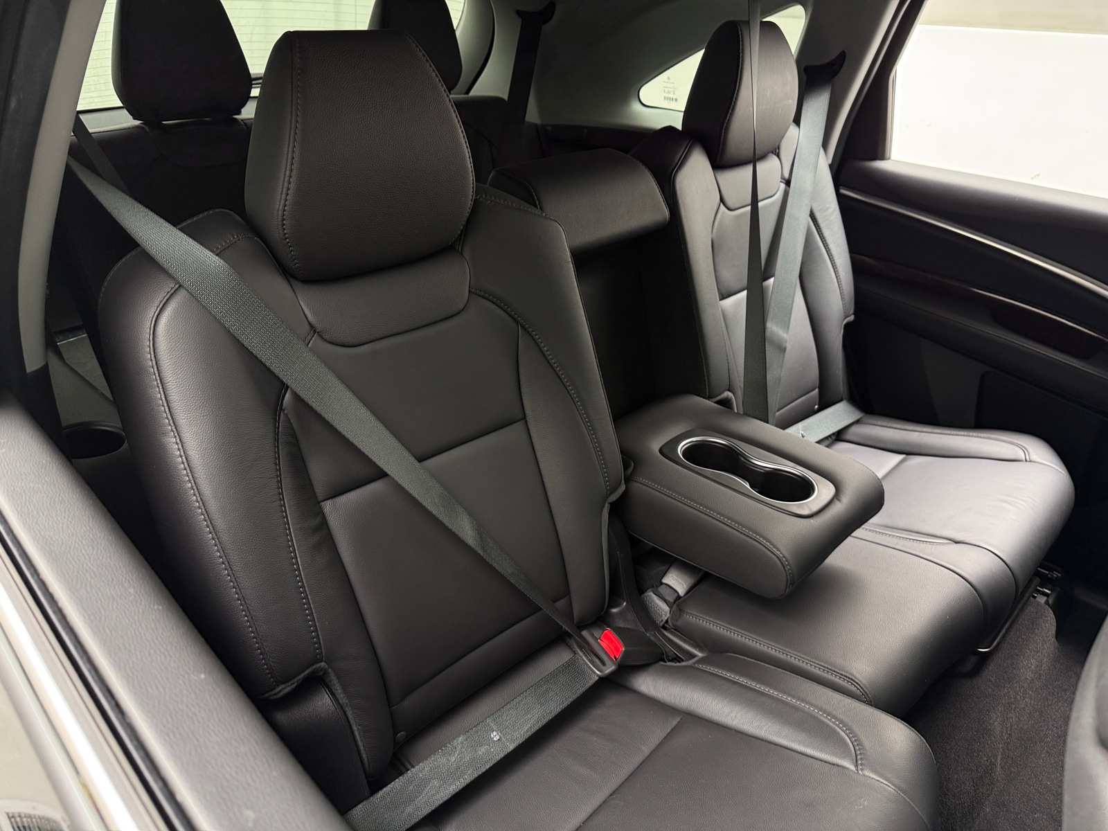 Thumbnail: 2020 Acura MDX - 5