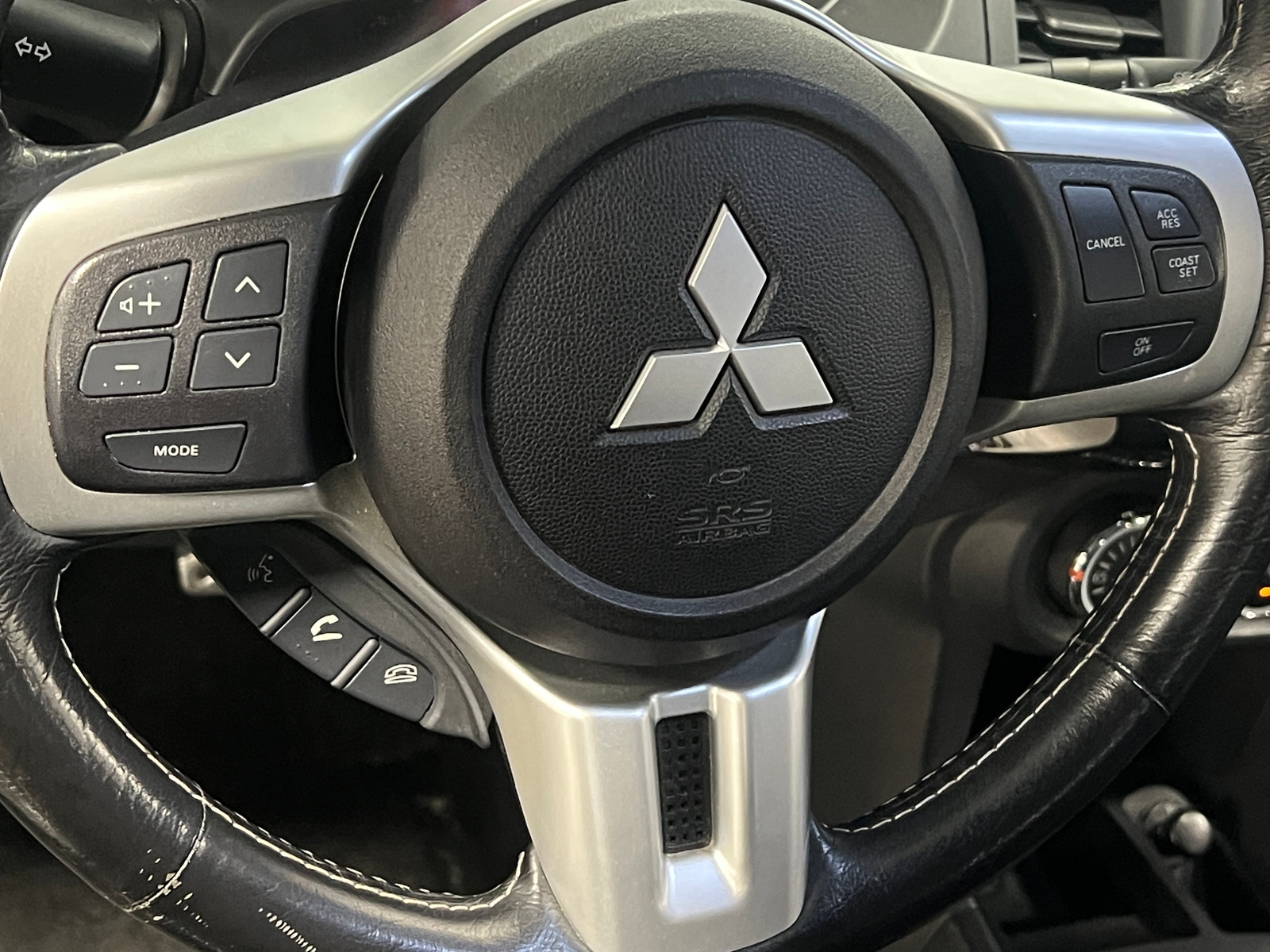 Thumbnail: 2015 Mitsubishi Lancer Evolution - 5