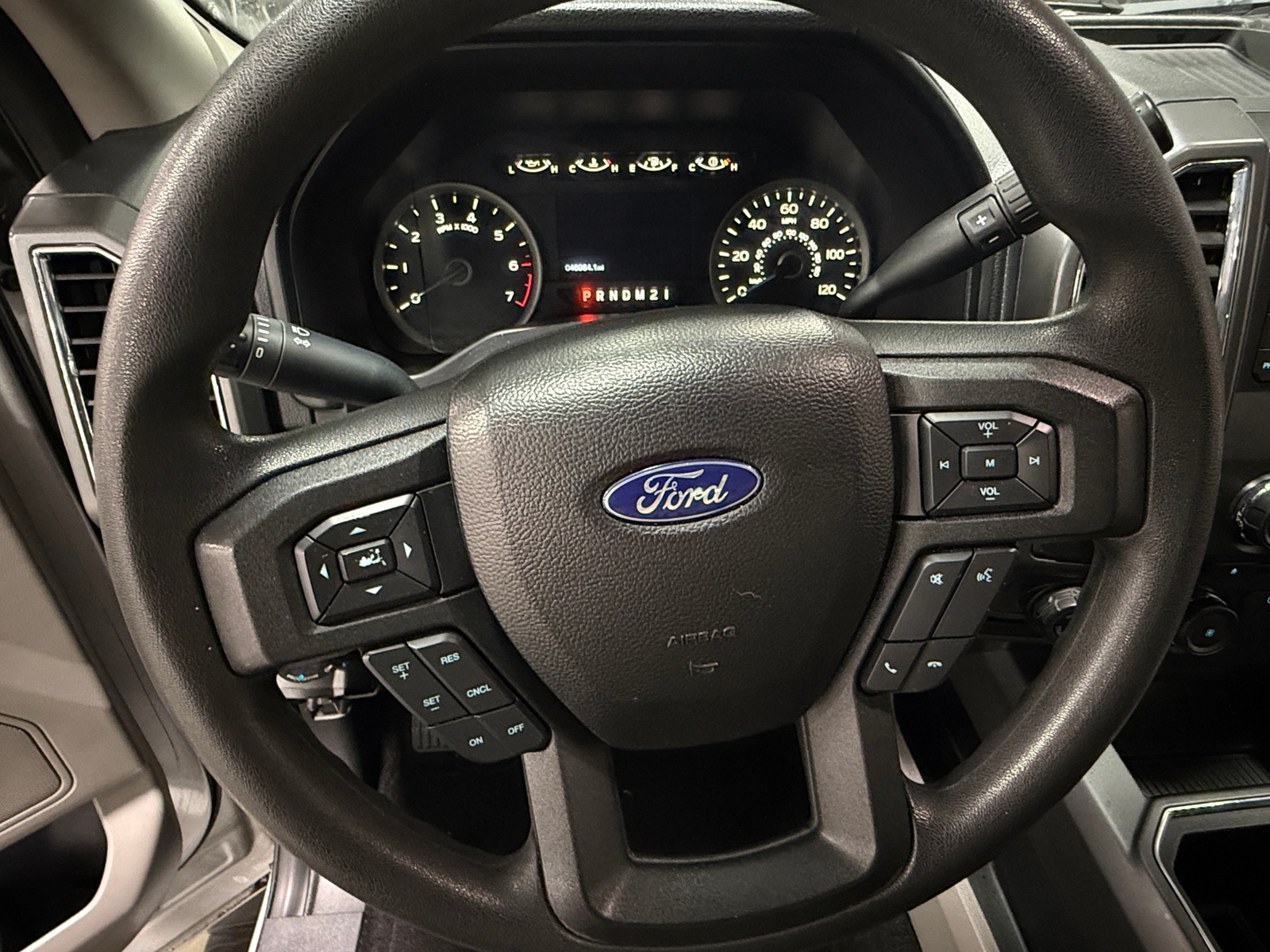 Thumbnail: 2016 Ford Econoline - 5