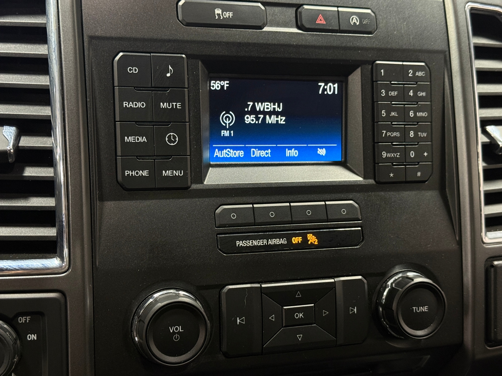 Thumbnail: 2016 Ford Econoline - 4