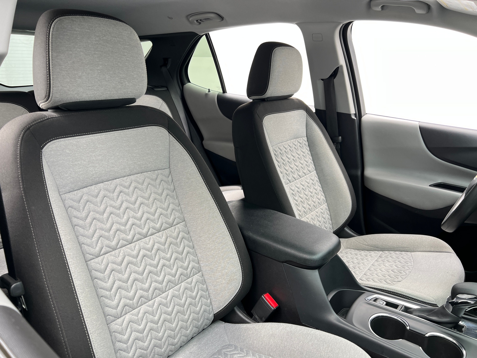 Thumbnail: 2024 Chevrolet Equinox - 2