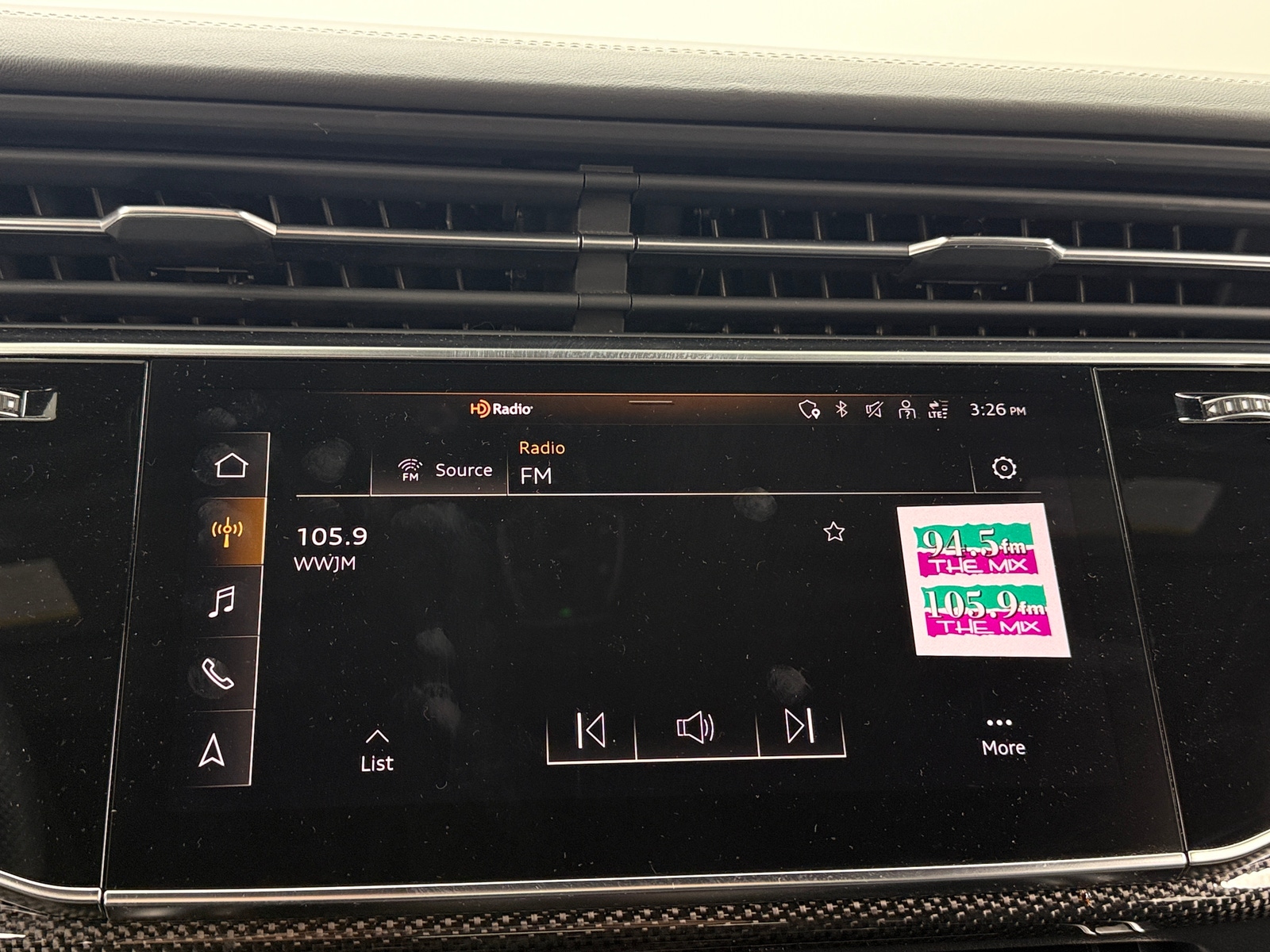 Thumbnail: 2021 Audi SQ7 - 3