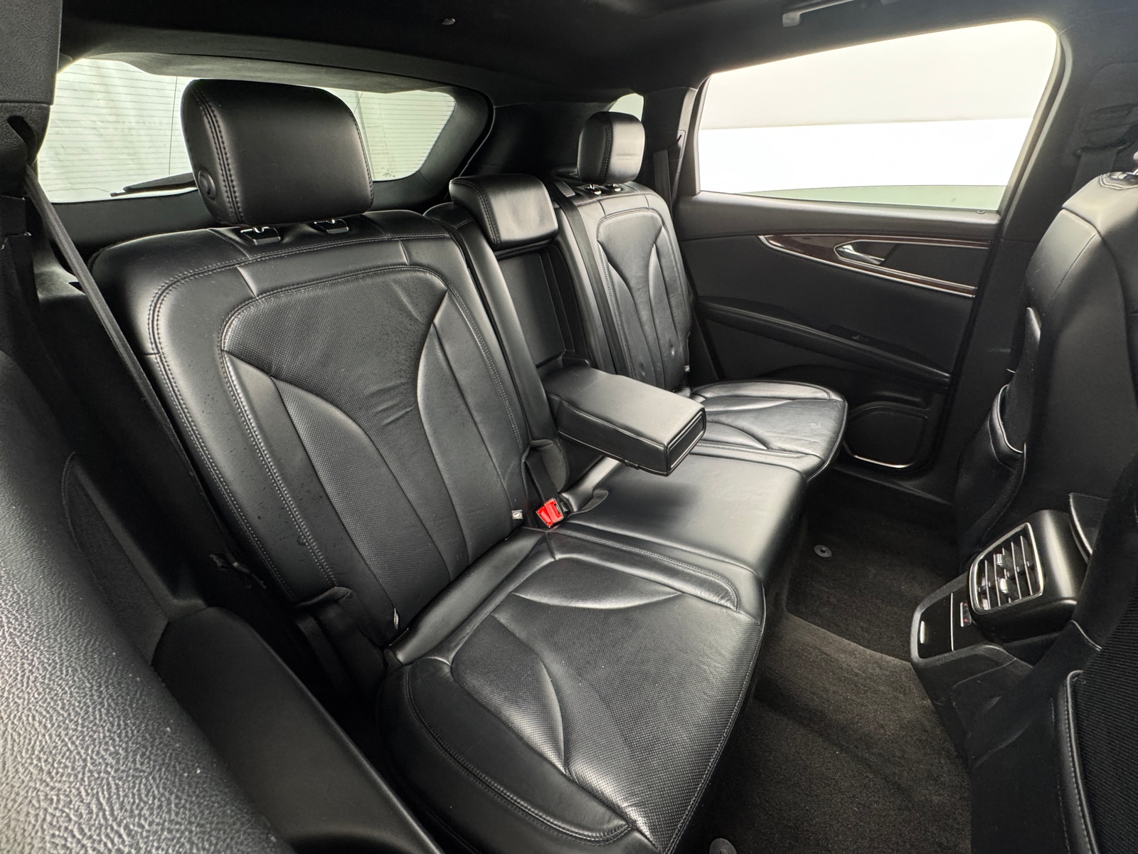 Thumbnail: 2018 Lincoln MKX - 5