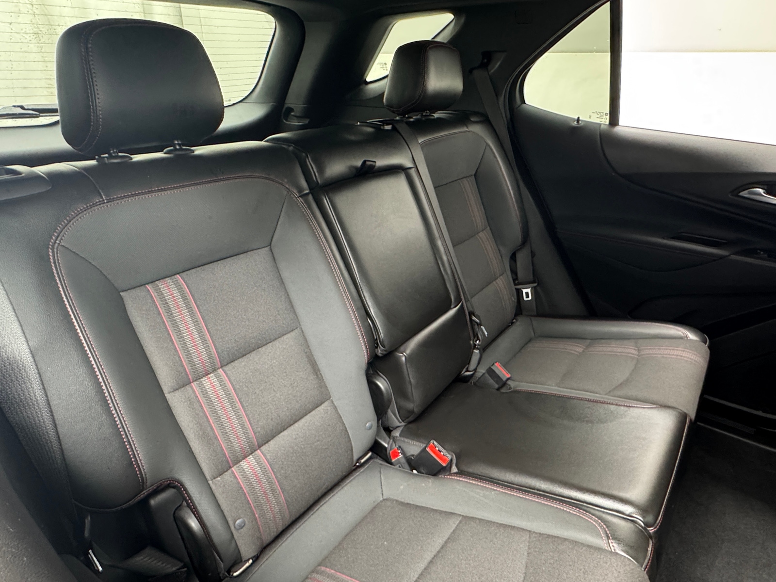 Thumbnail: 2022 Chevrolet Equinox - 6