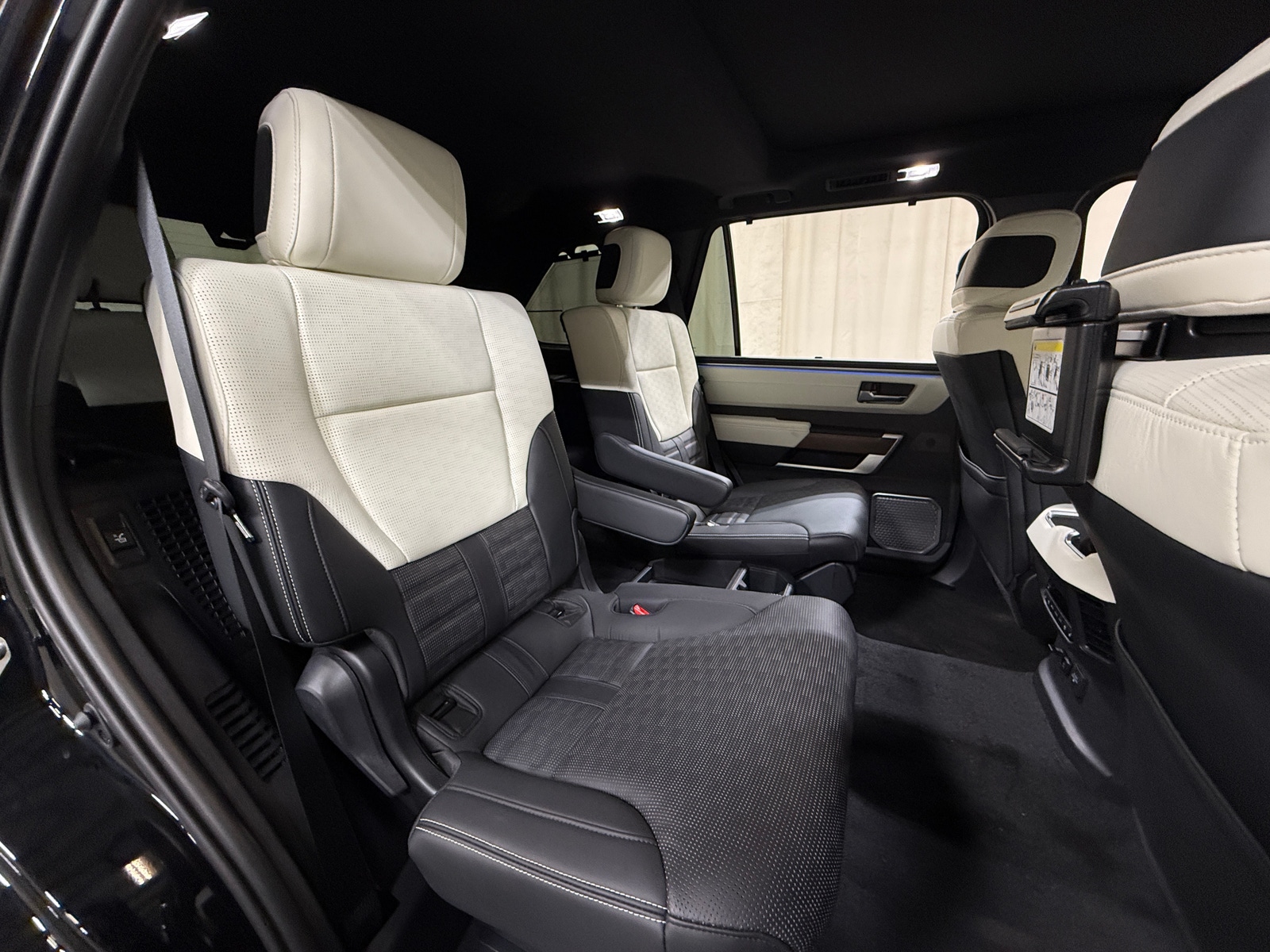 Thumbnail: 2024 Toyota Sequoia - 5