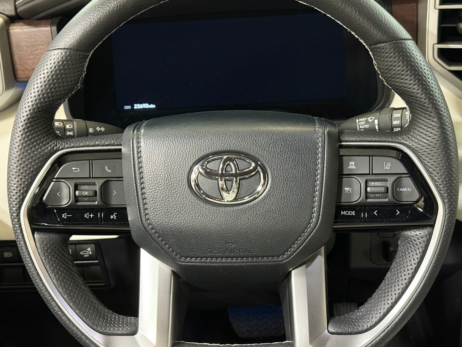 Thumbnail: 2024 Toyota Sequoia - 4