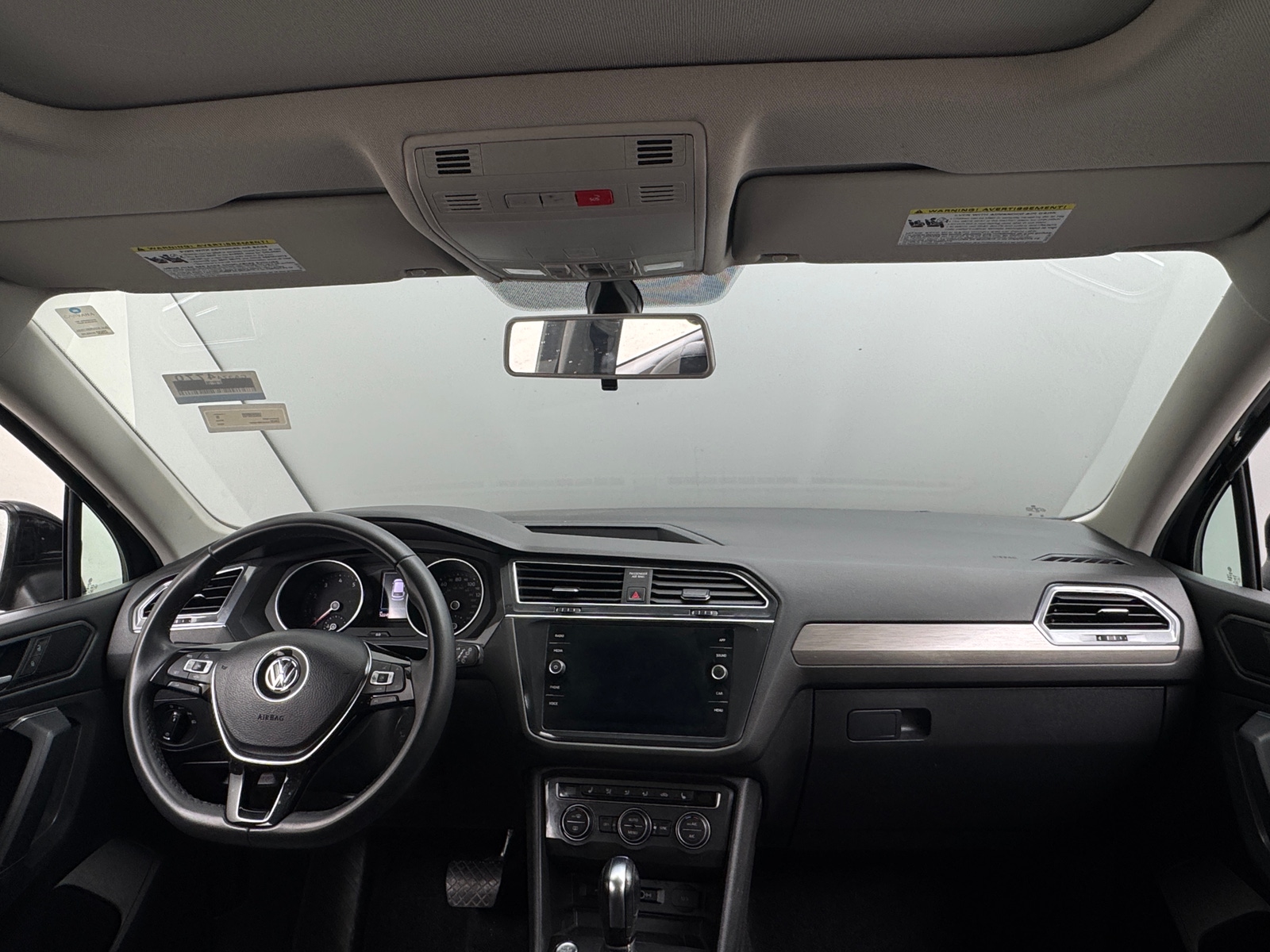 Thumbnail: 2020 Volkswagen Tiguan - 2