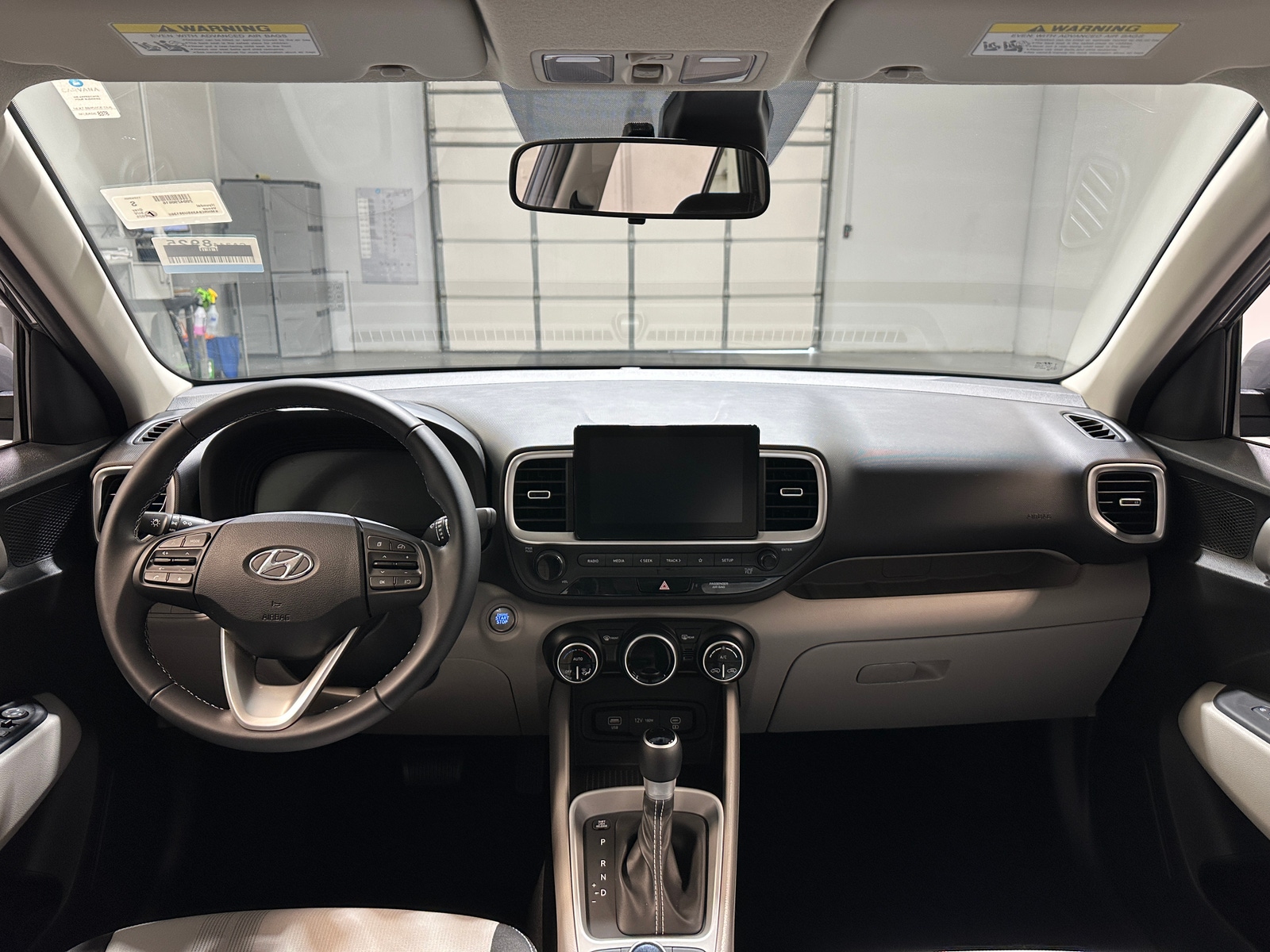 Thumbnail: 2025 Hyundai Venue - 3