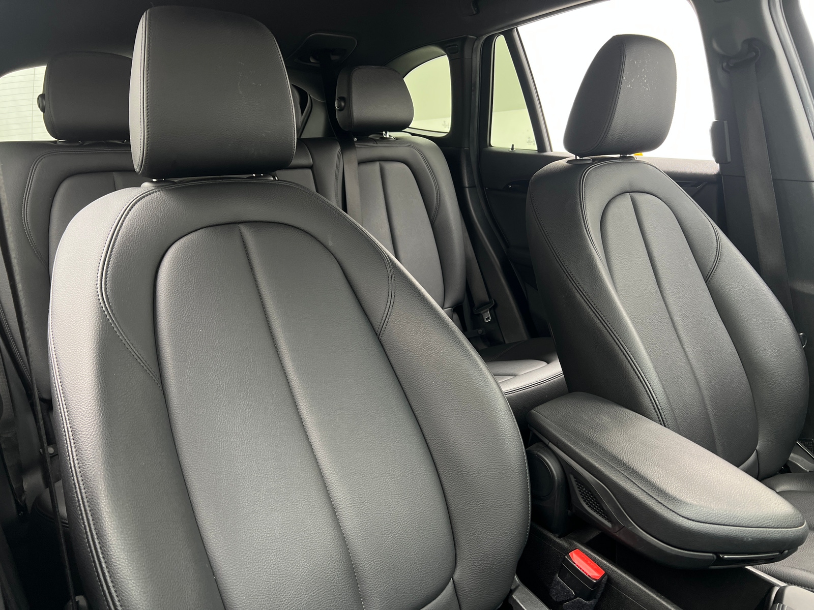 Thumbnail: 2020 BMW X1 - 2