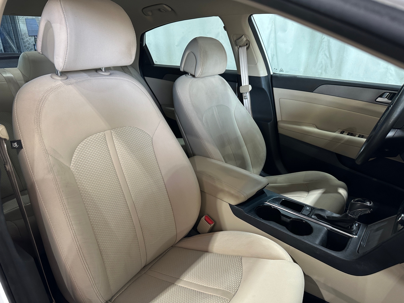 Thumbnail: 2016 Hyundai Sonata - 2