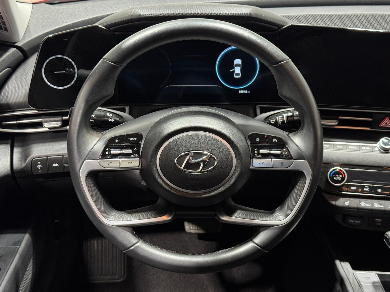 Thumbnail: 2023 Hyundai Elantra - 5