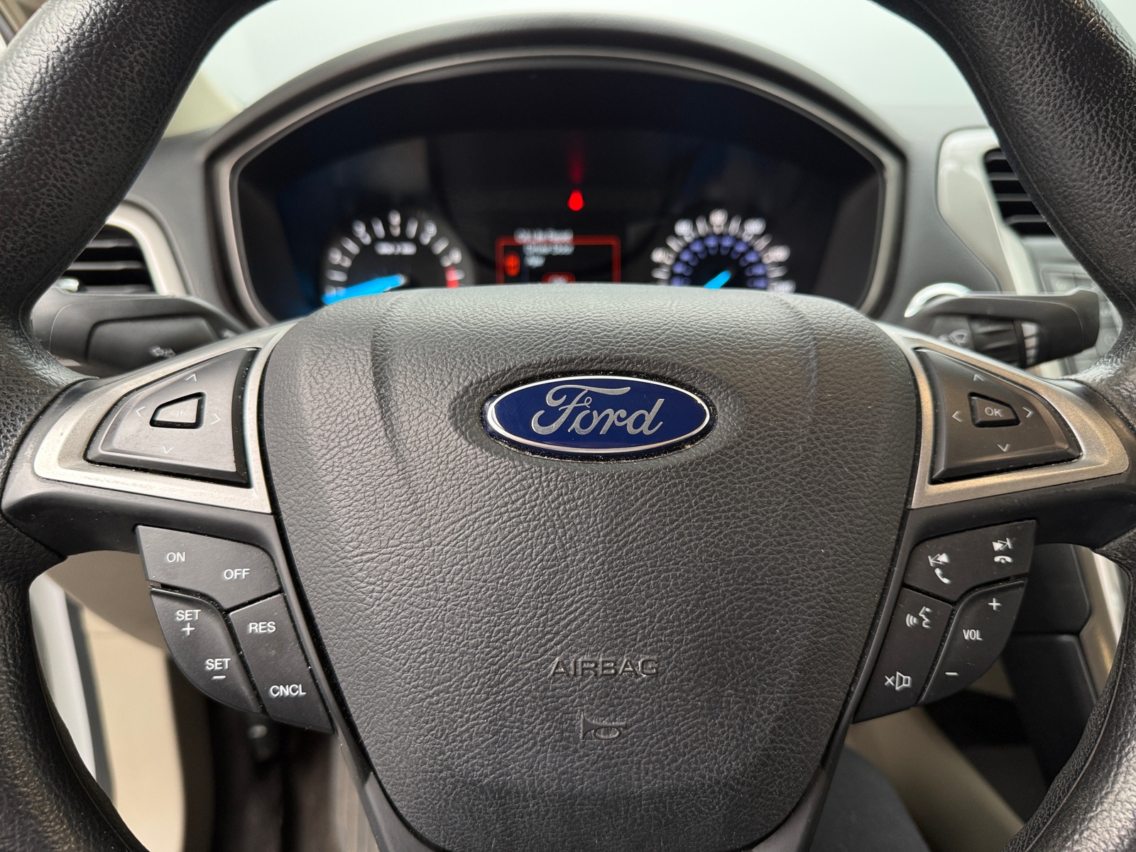 Thumbnail: 2017 Ford Fusion - 5