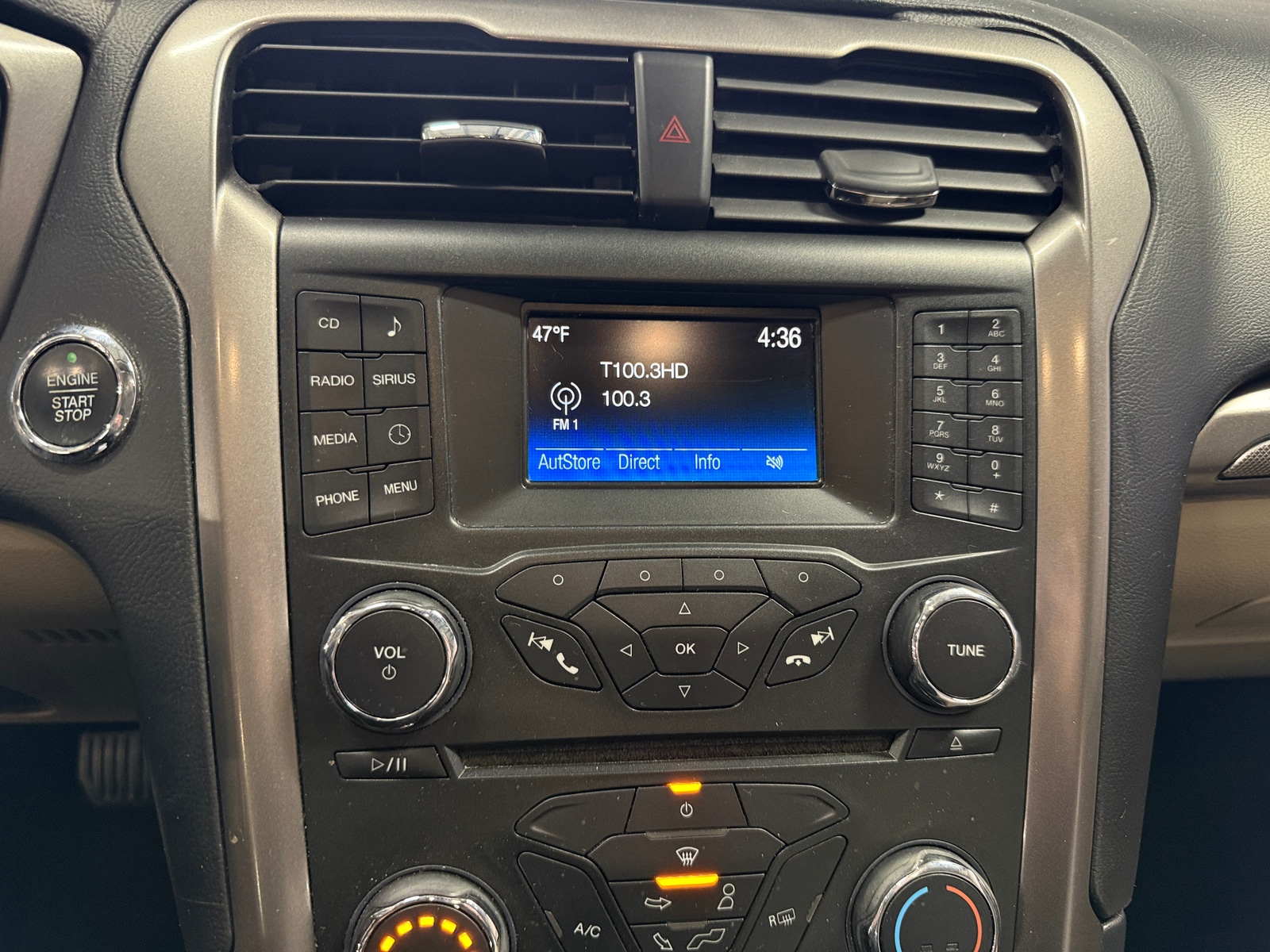 Thumbnail: 2017 Ford Fusion - 4