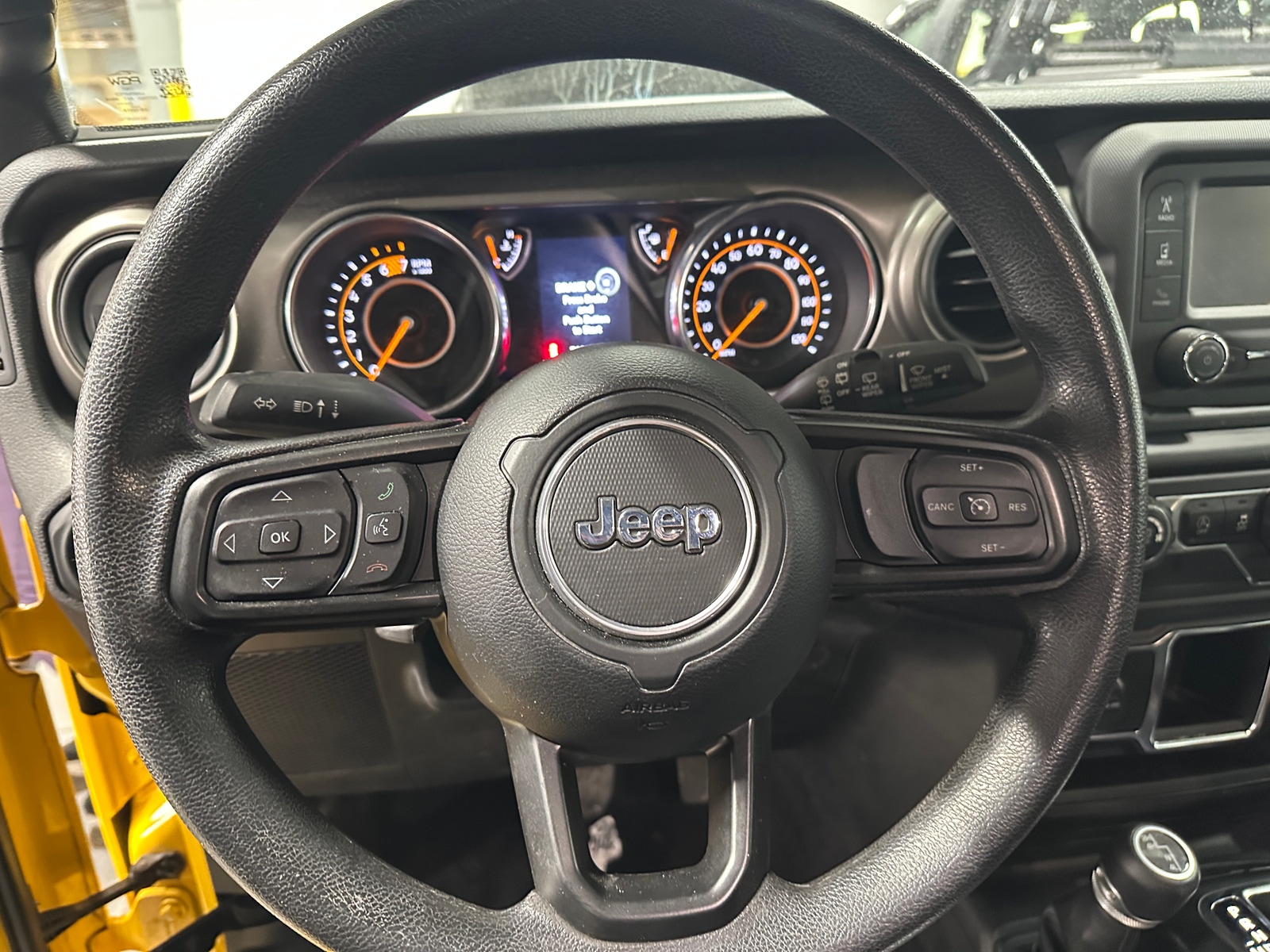 Thumbnail: 2021 Jeep Wrangler - 5