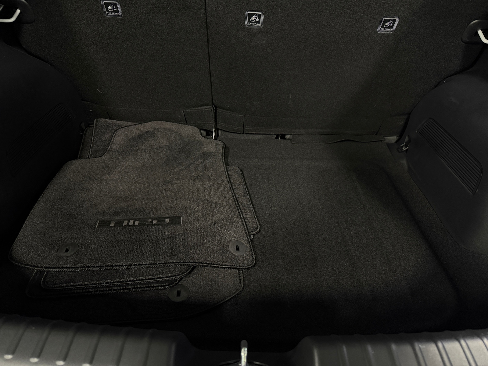 Thumbnail: 2023 Kia Niro - 6