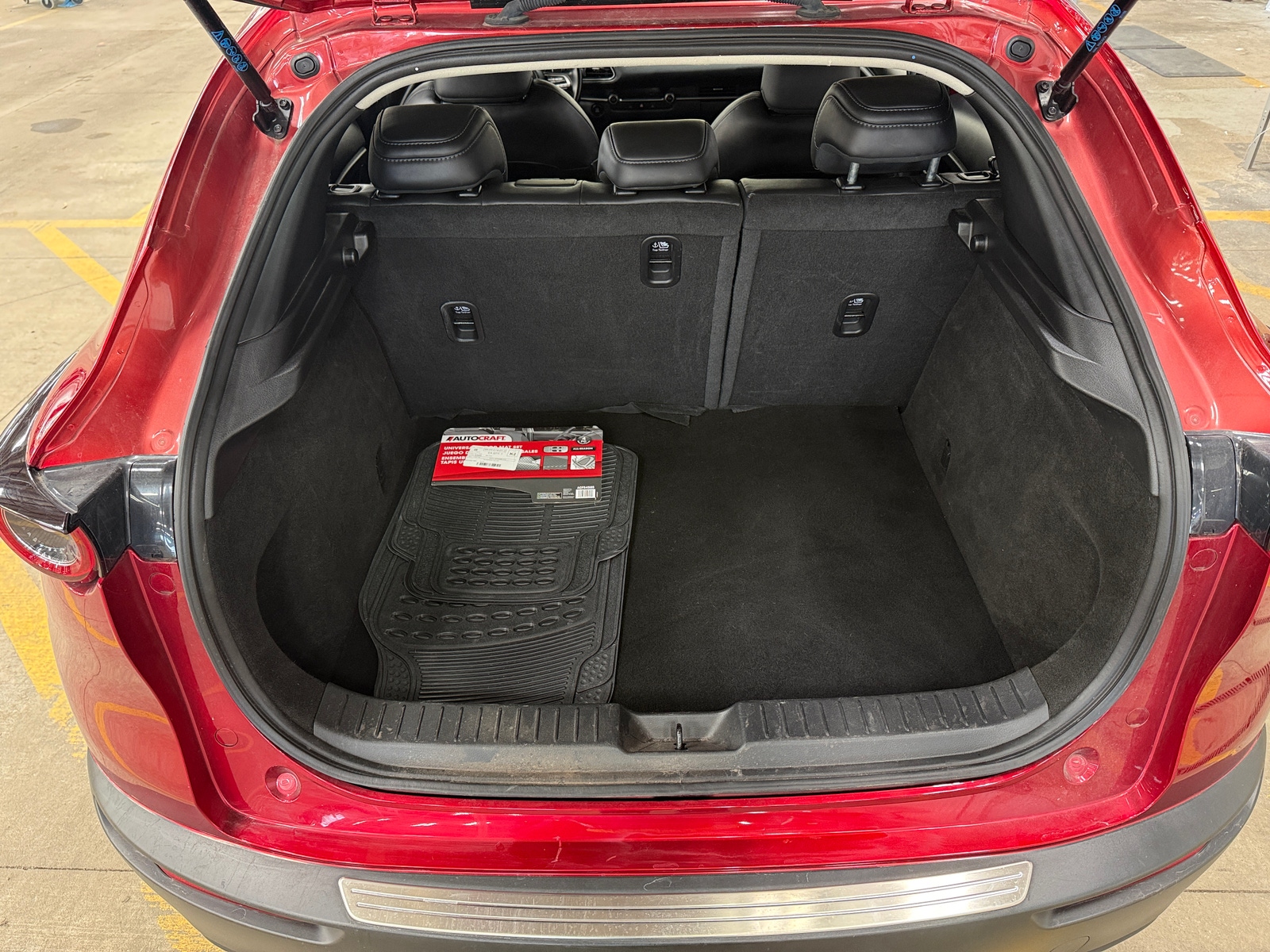 Thumbnail: 2022 Mazda CX-30 - 6