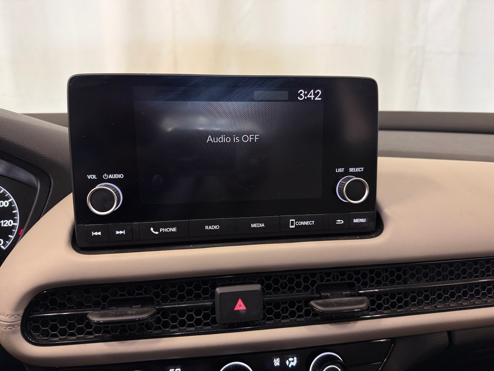 Thumbnail: 2023 Honda HR-V - 4