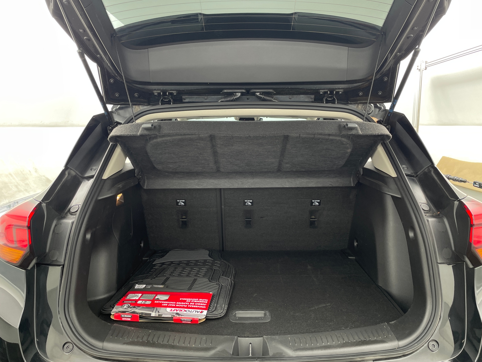 Thumbnail: 2023 Buick Encore GX - 6