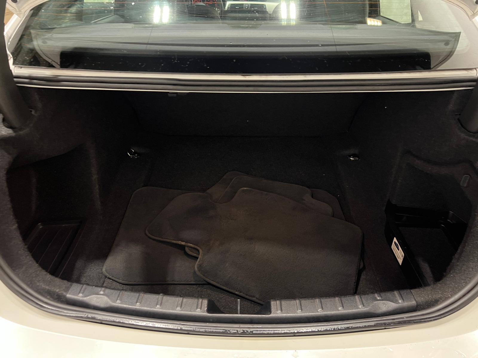 Thumbnail: 2015 BMW 3 Series - 6