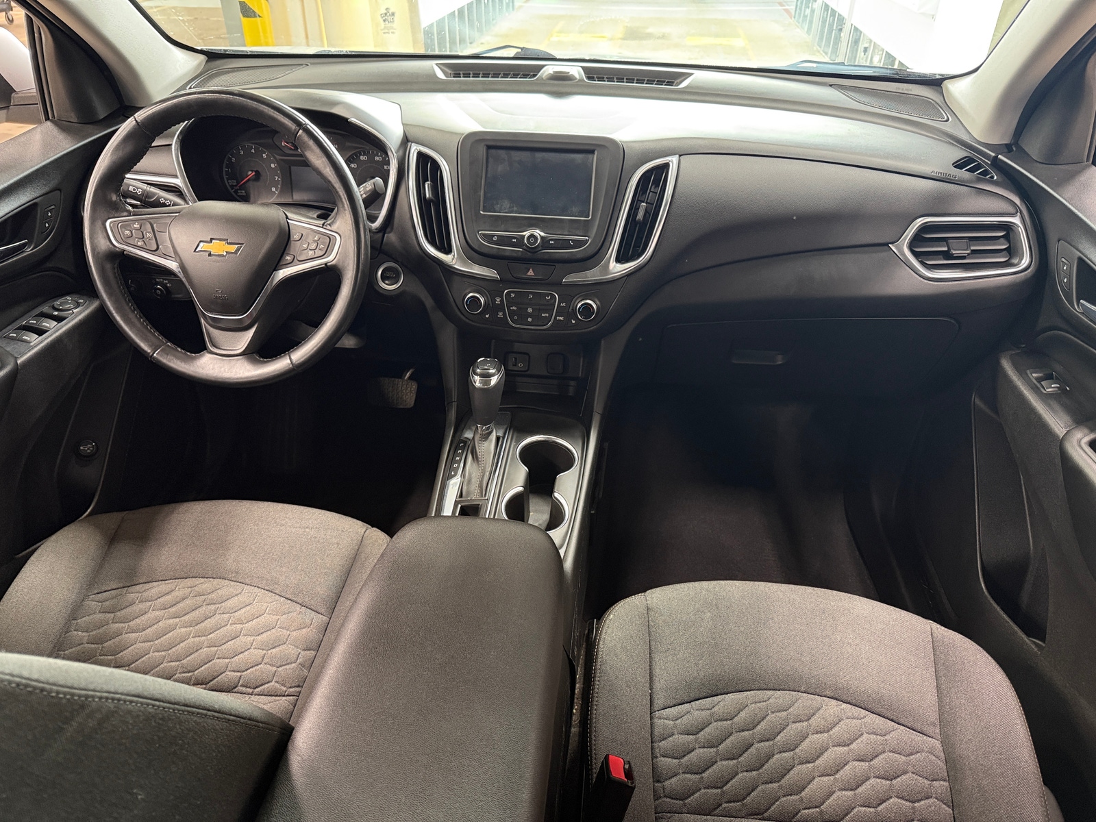 Thumbnail: 2018 Chevrolet Equinox - 3