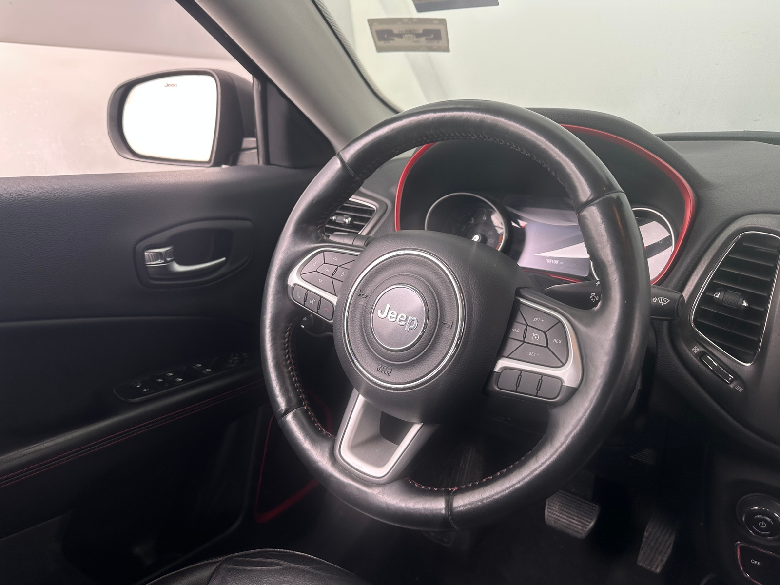 Thumbnail: 2018 Jeep Compass - 4