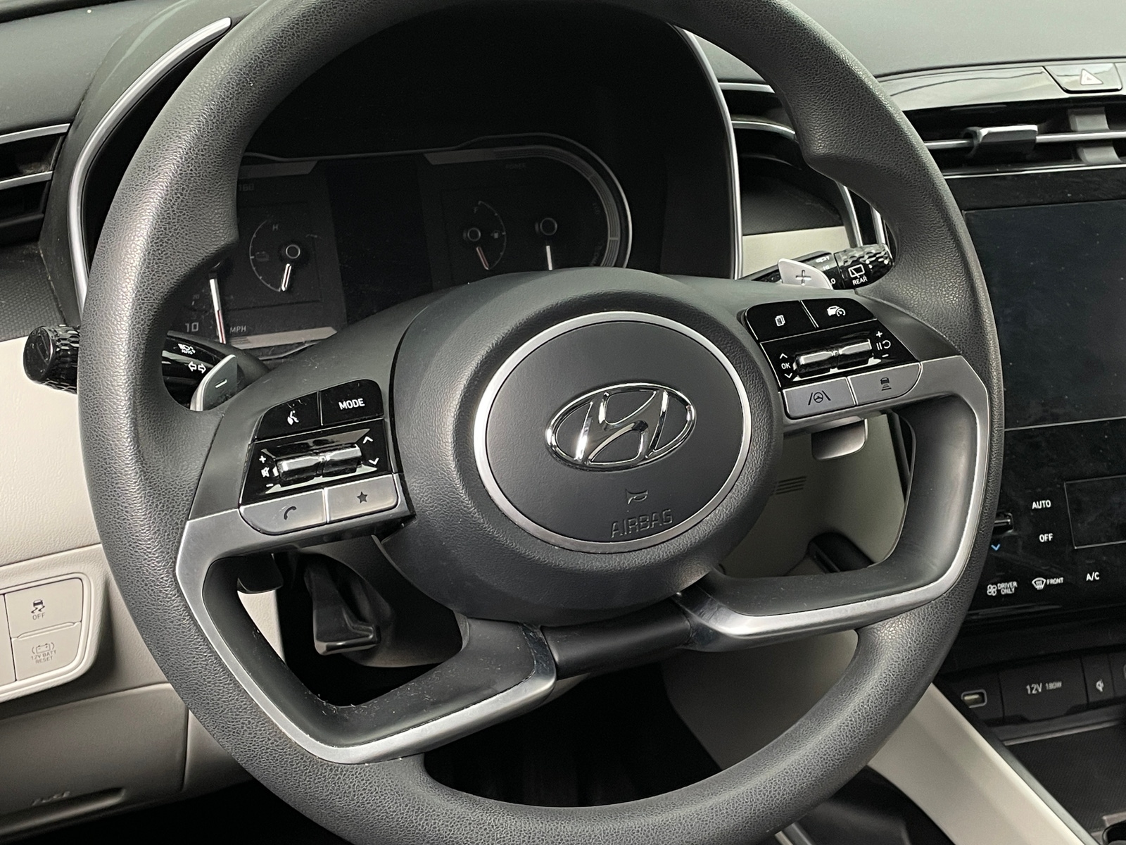 Thumbnail: 2023 Hyundai Tucson - 5