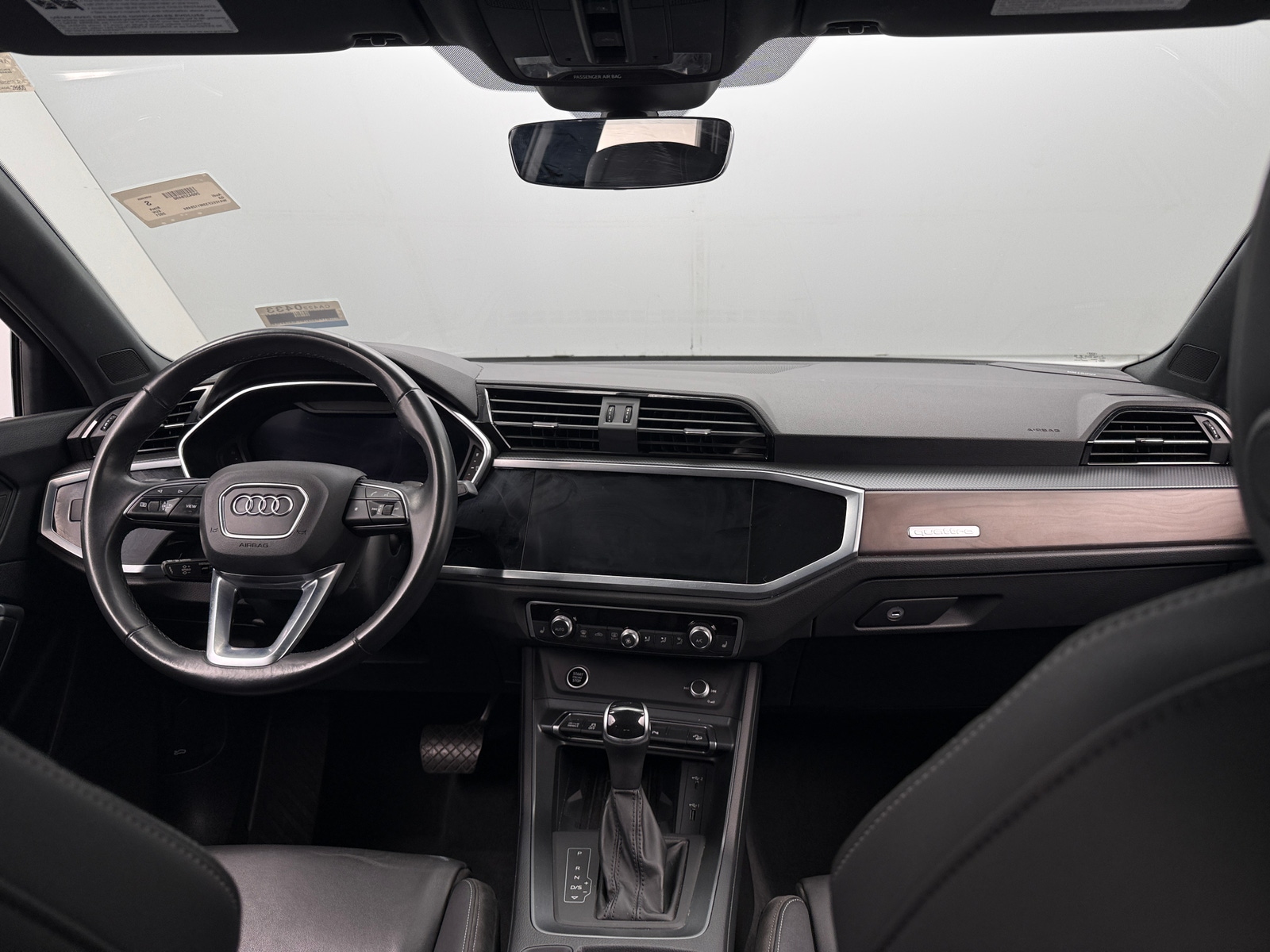 Thumbnail: 2021 Audi Q3 - 2