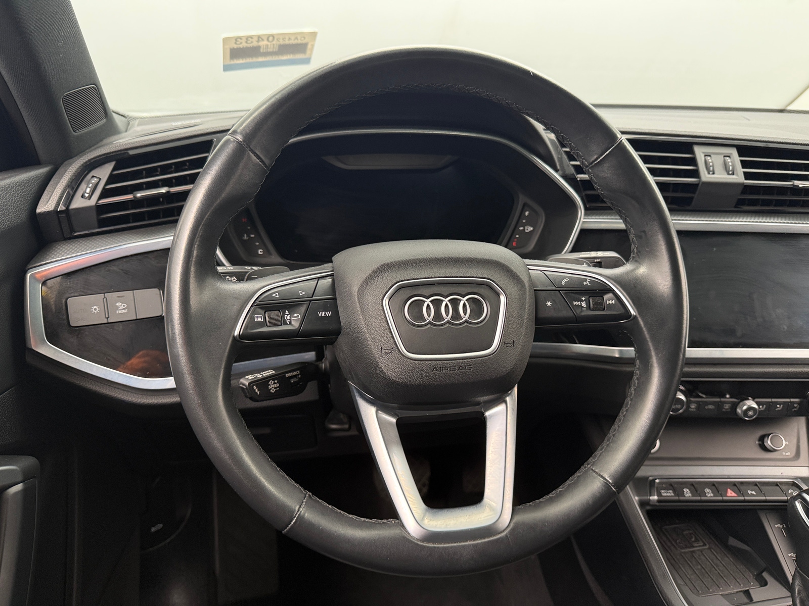 Thumbnail: 2021 Audi Q3 - 4