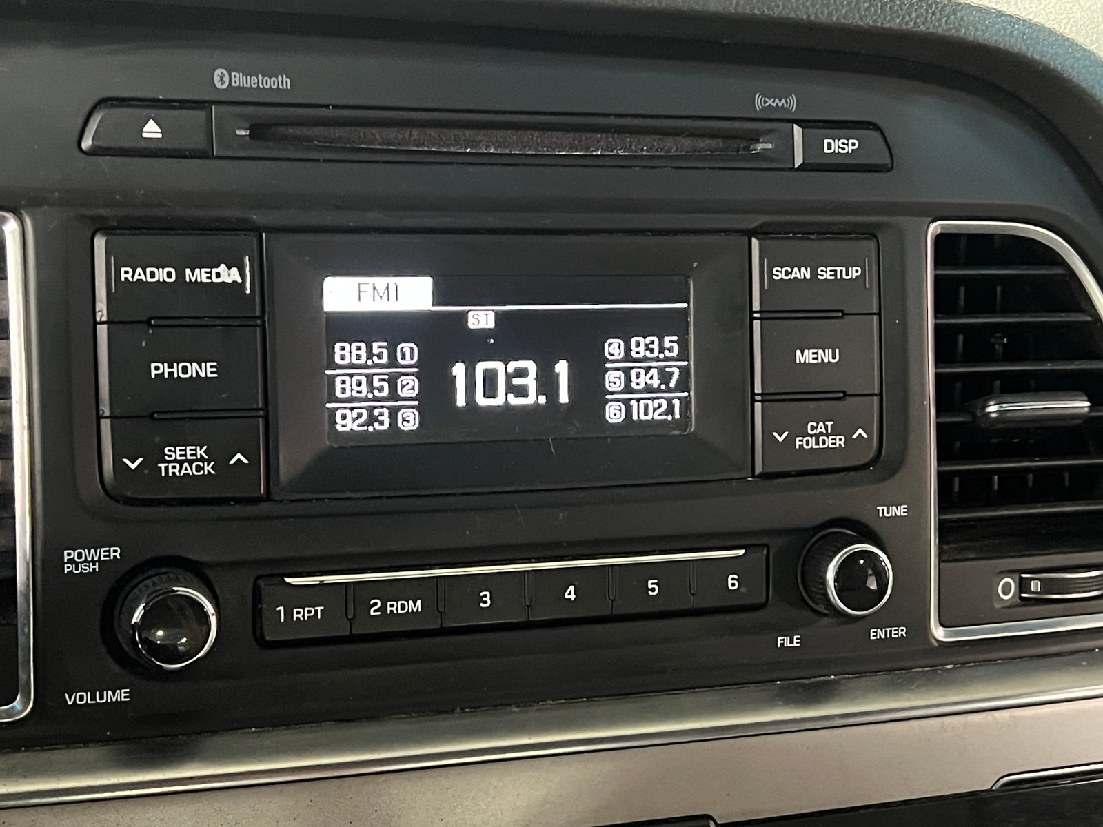 Thumbnail: 2017 Hyundai Sonata - 4