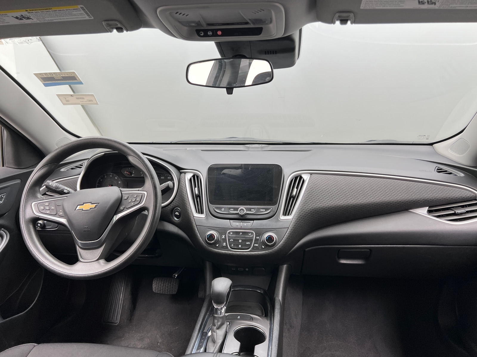 Thumbnail: 2023 Chevrolet Malibu - 3