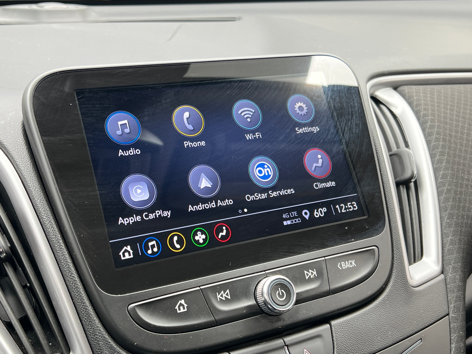 Thumbnail: 2023 Chevrolet Malibu - 4